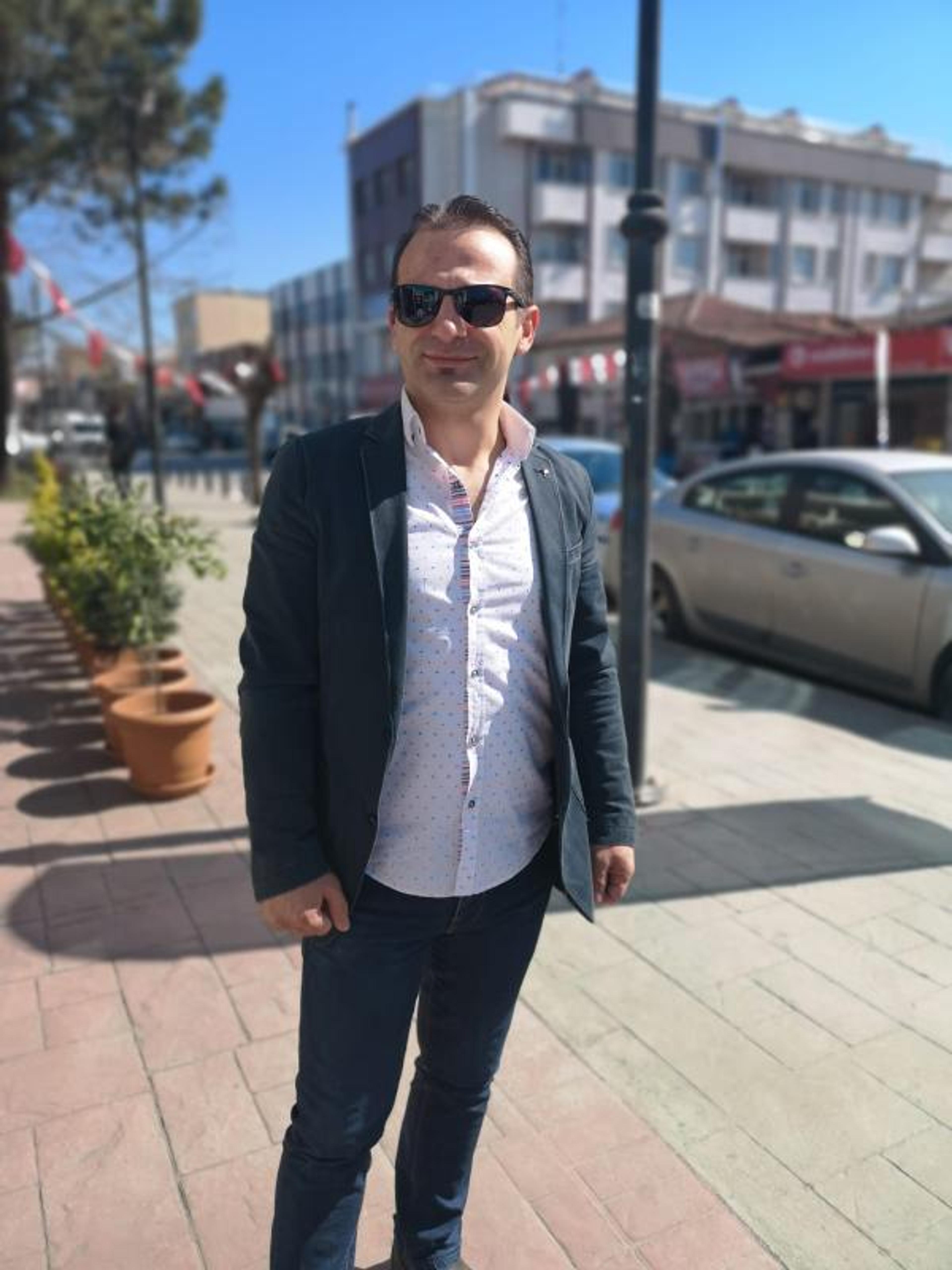 Cihat Akat
