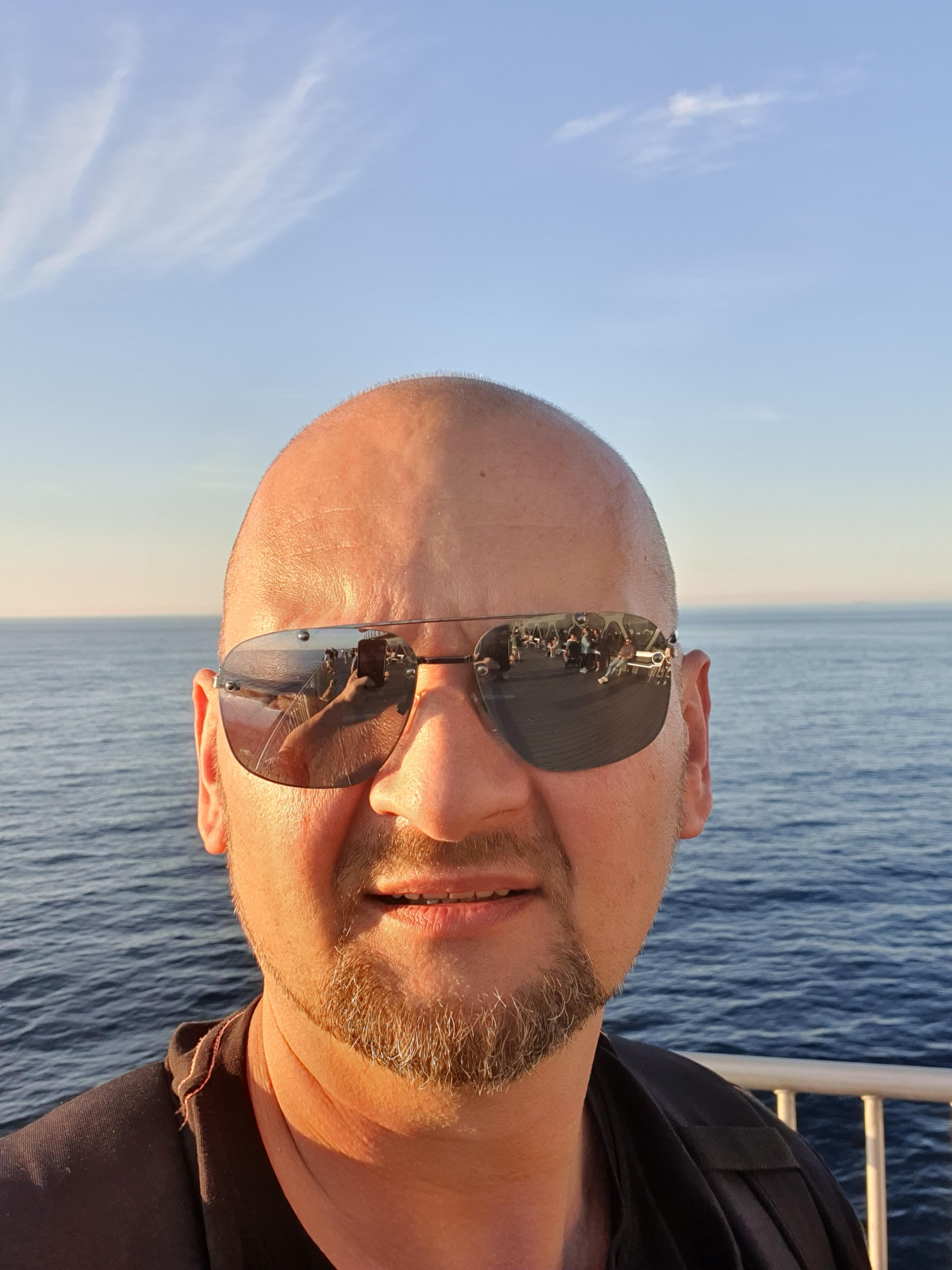 KRZYSZTOF MIKOŁAJCZUK