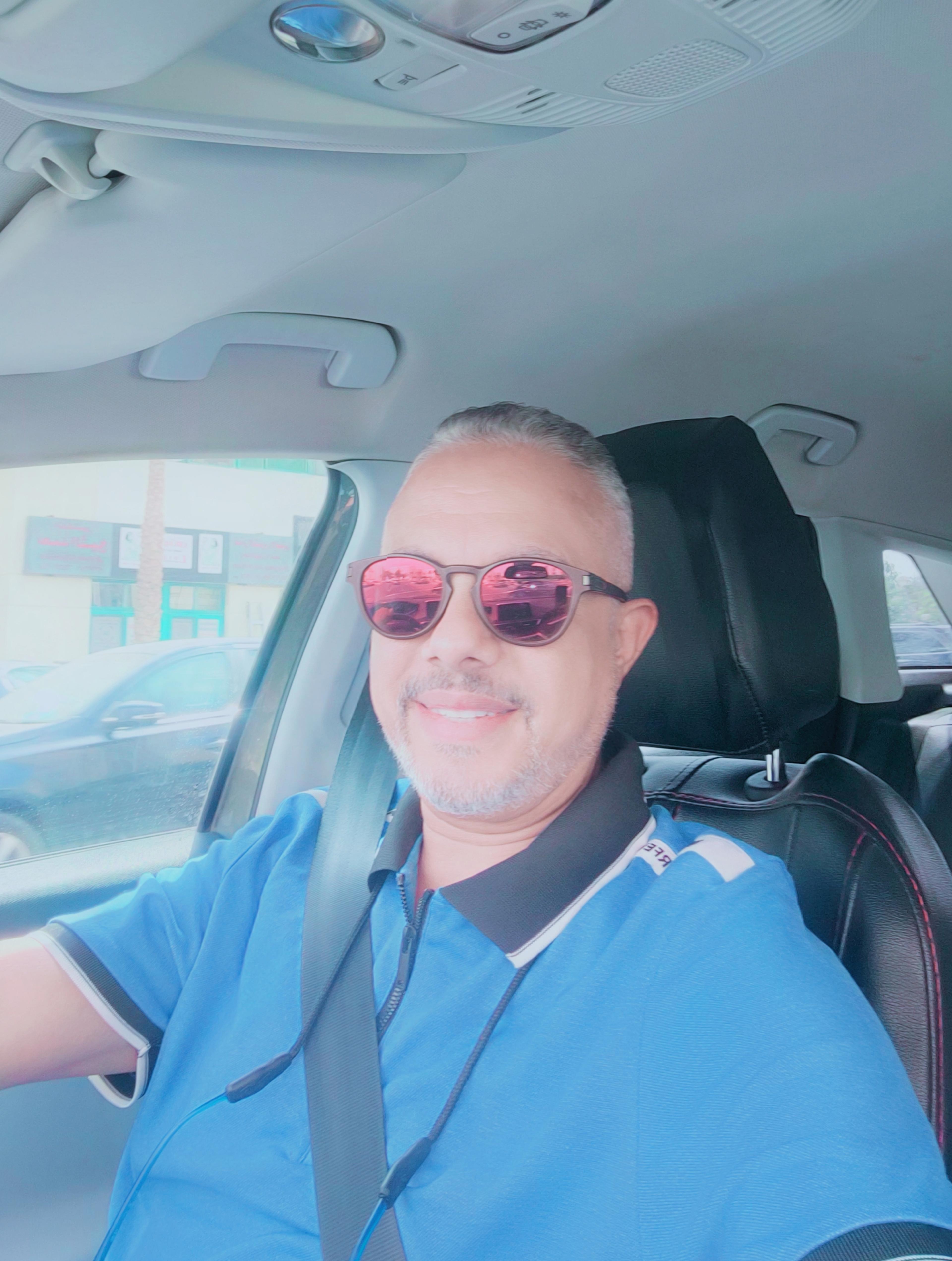 مهندس احمد ادم ادم