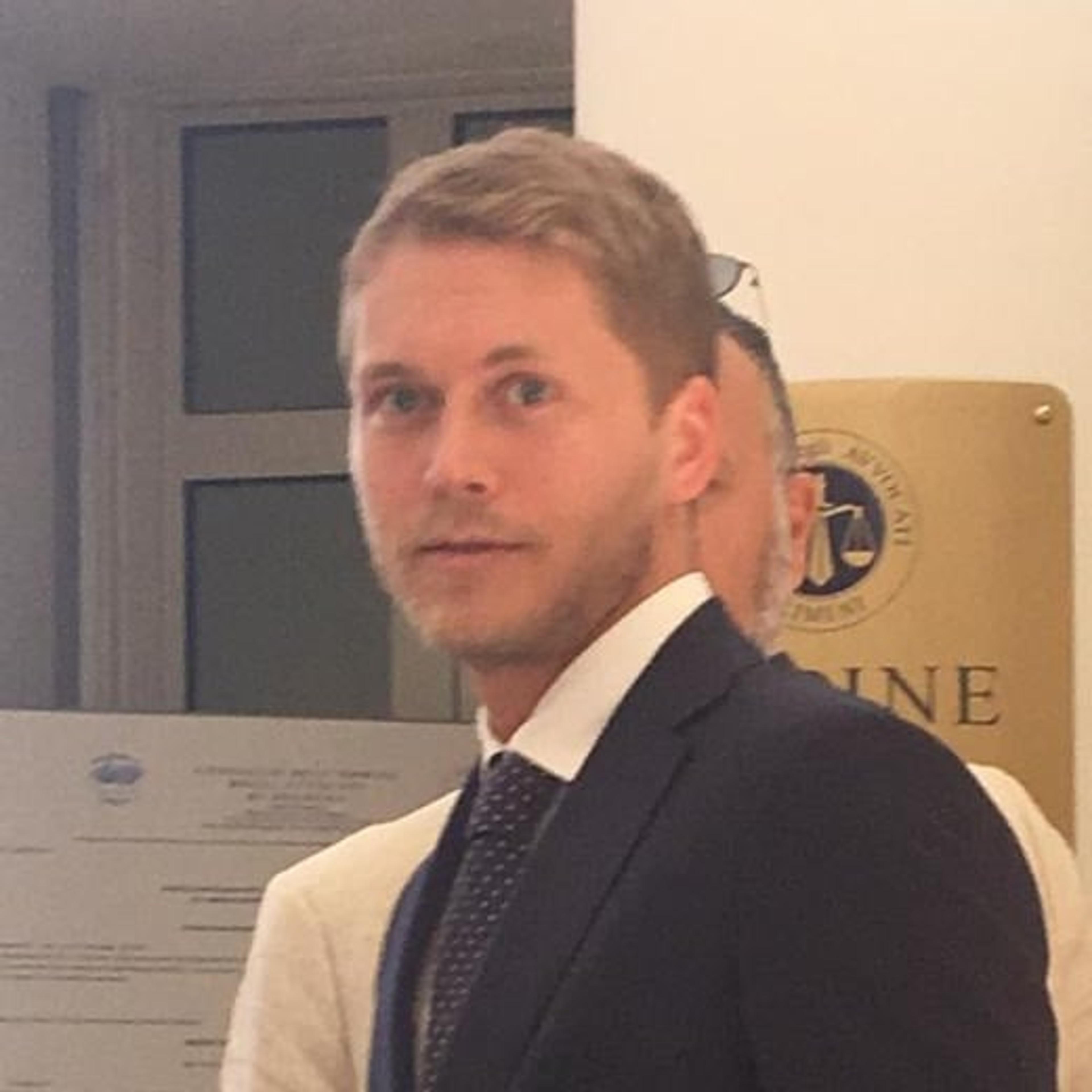 Avvocato Andrea Pozzi