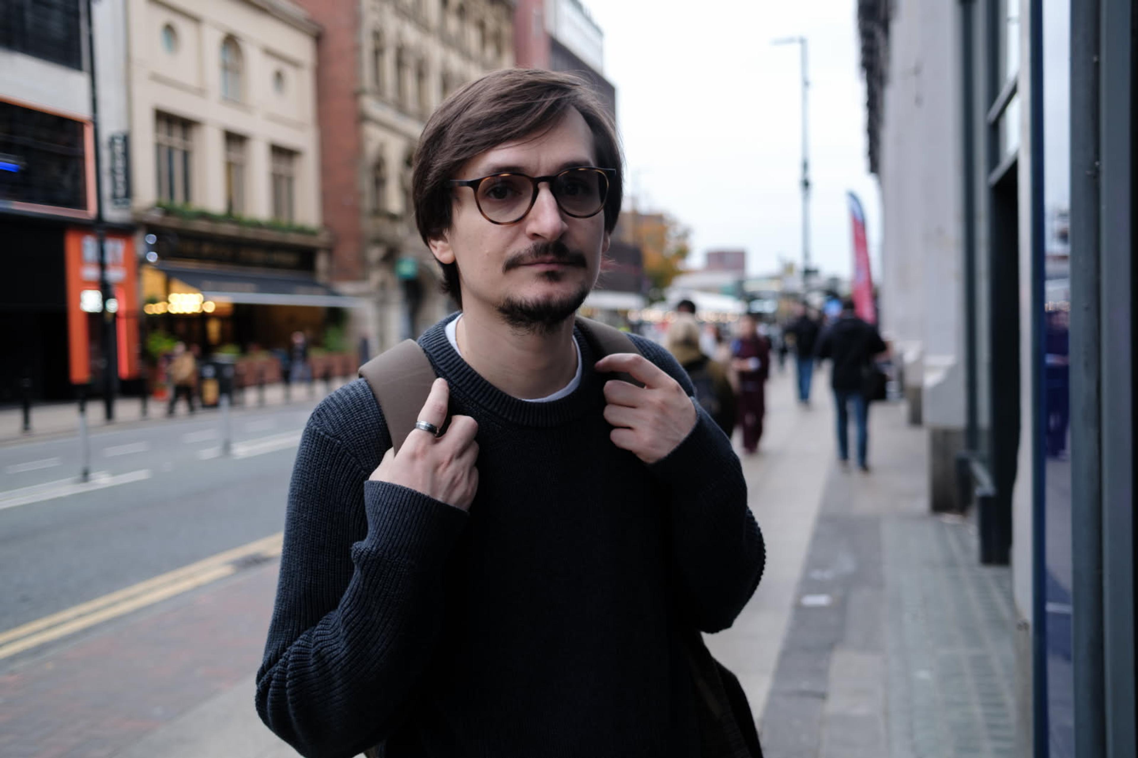Daniel V