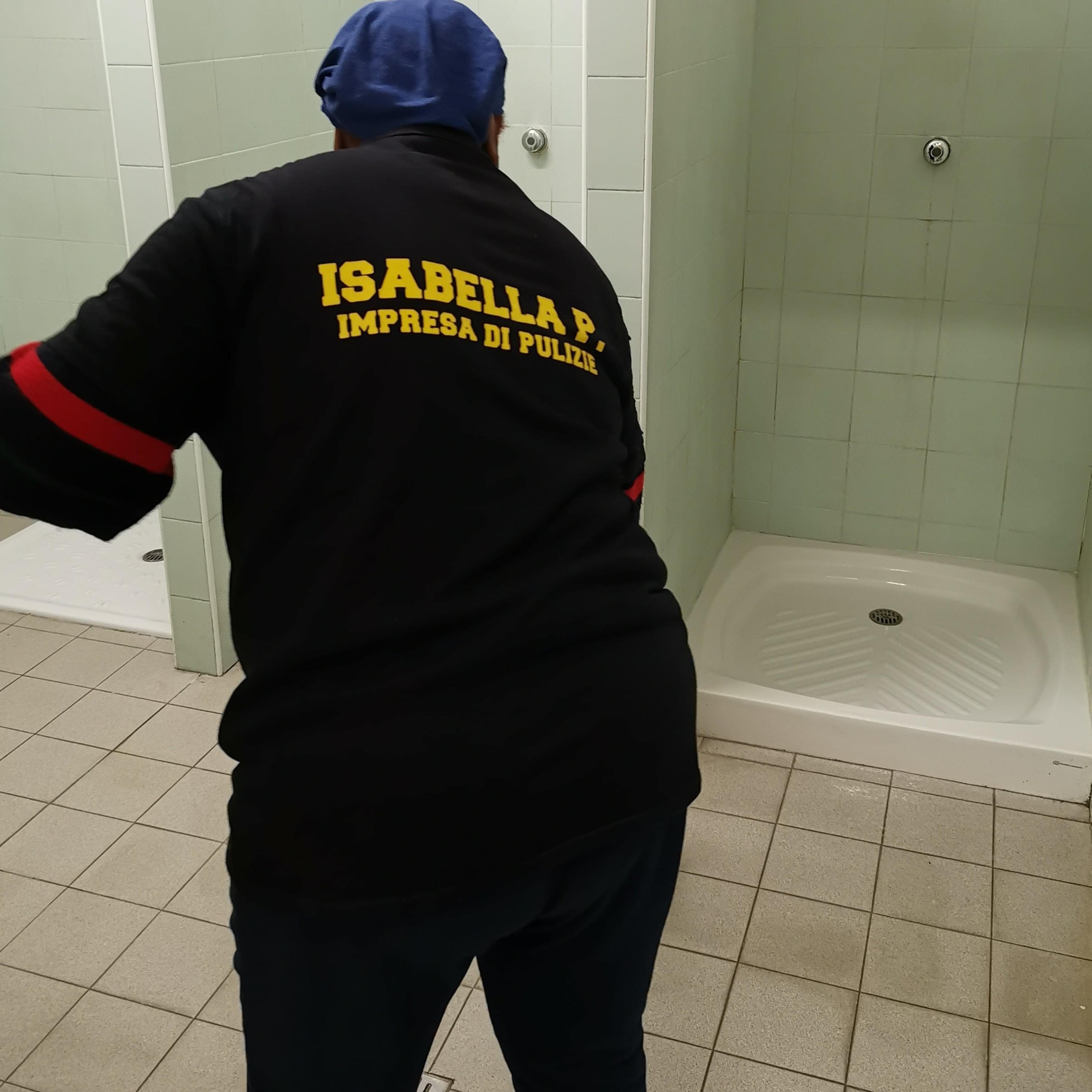Isabella p sevizio di pulizie