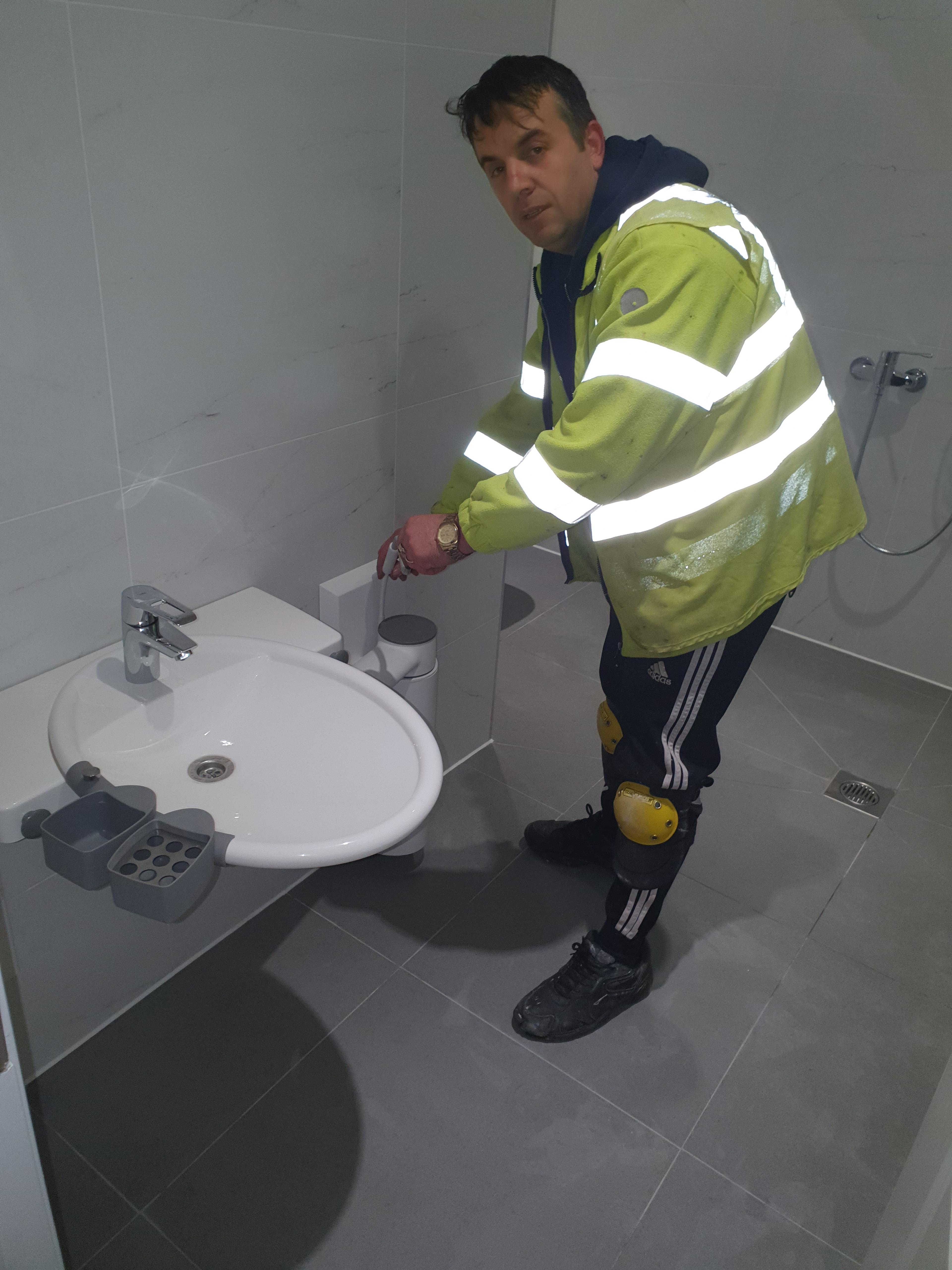 Ely's handy jobs