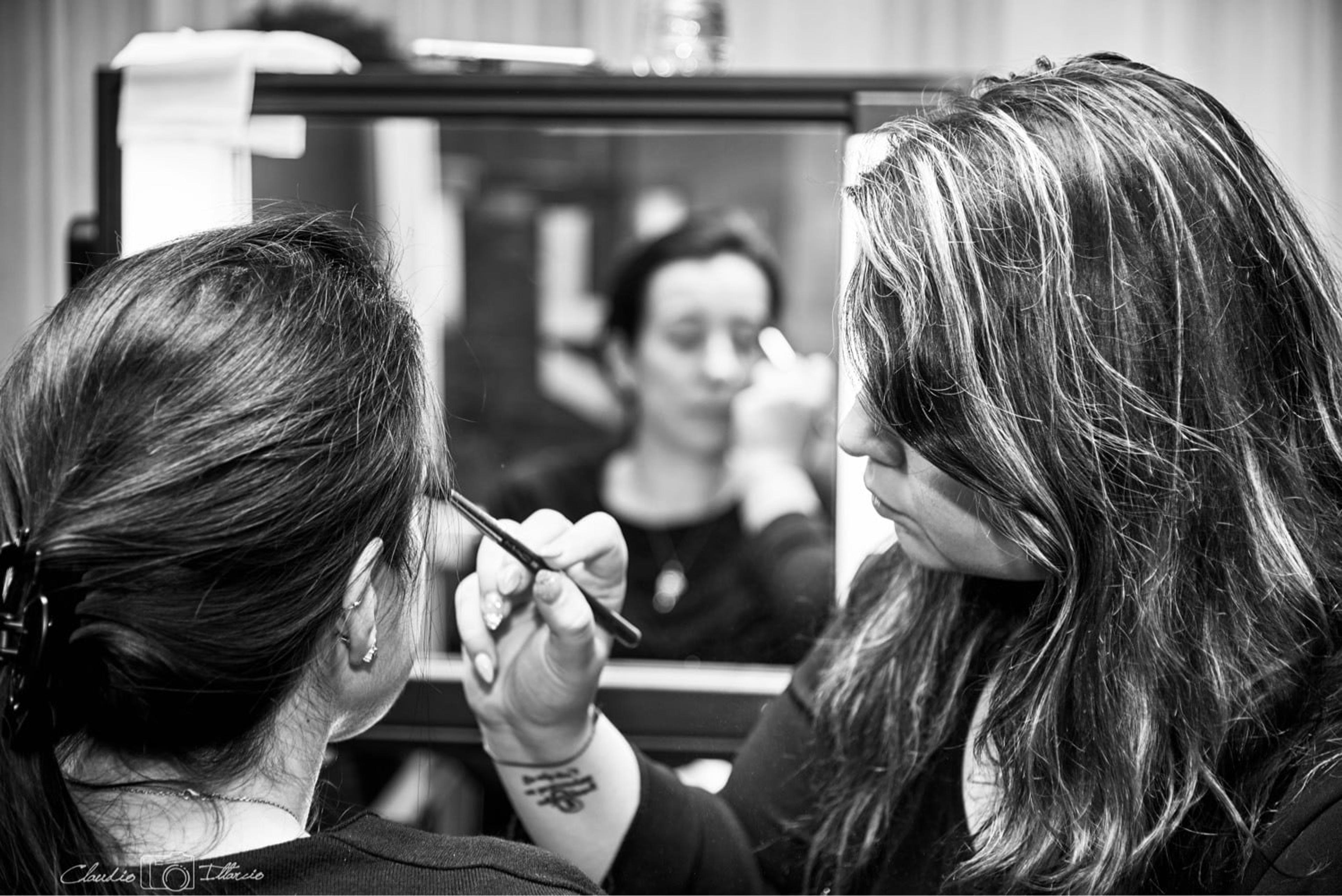 Hair & Makeup artist