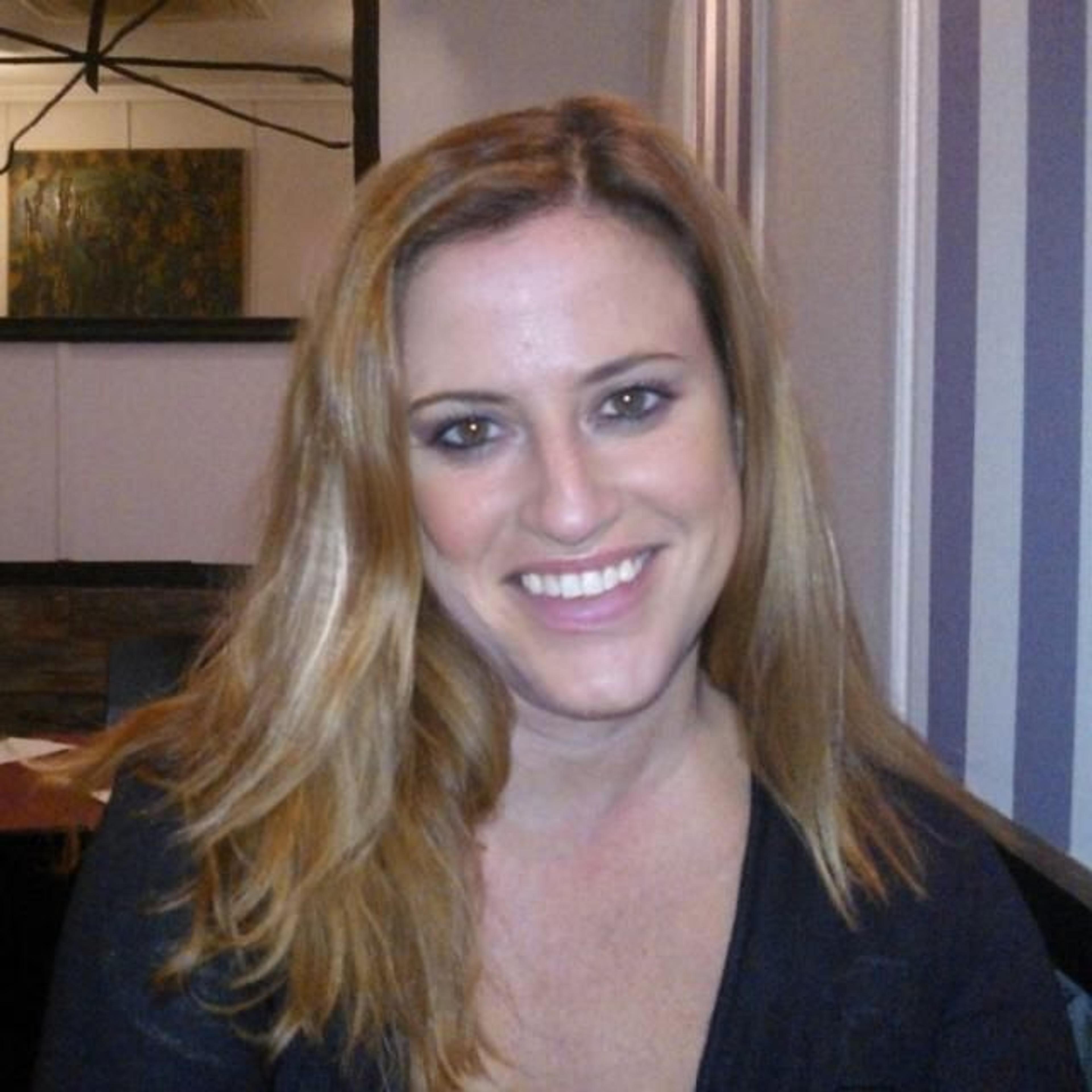 Adela Nieto