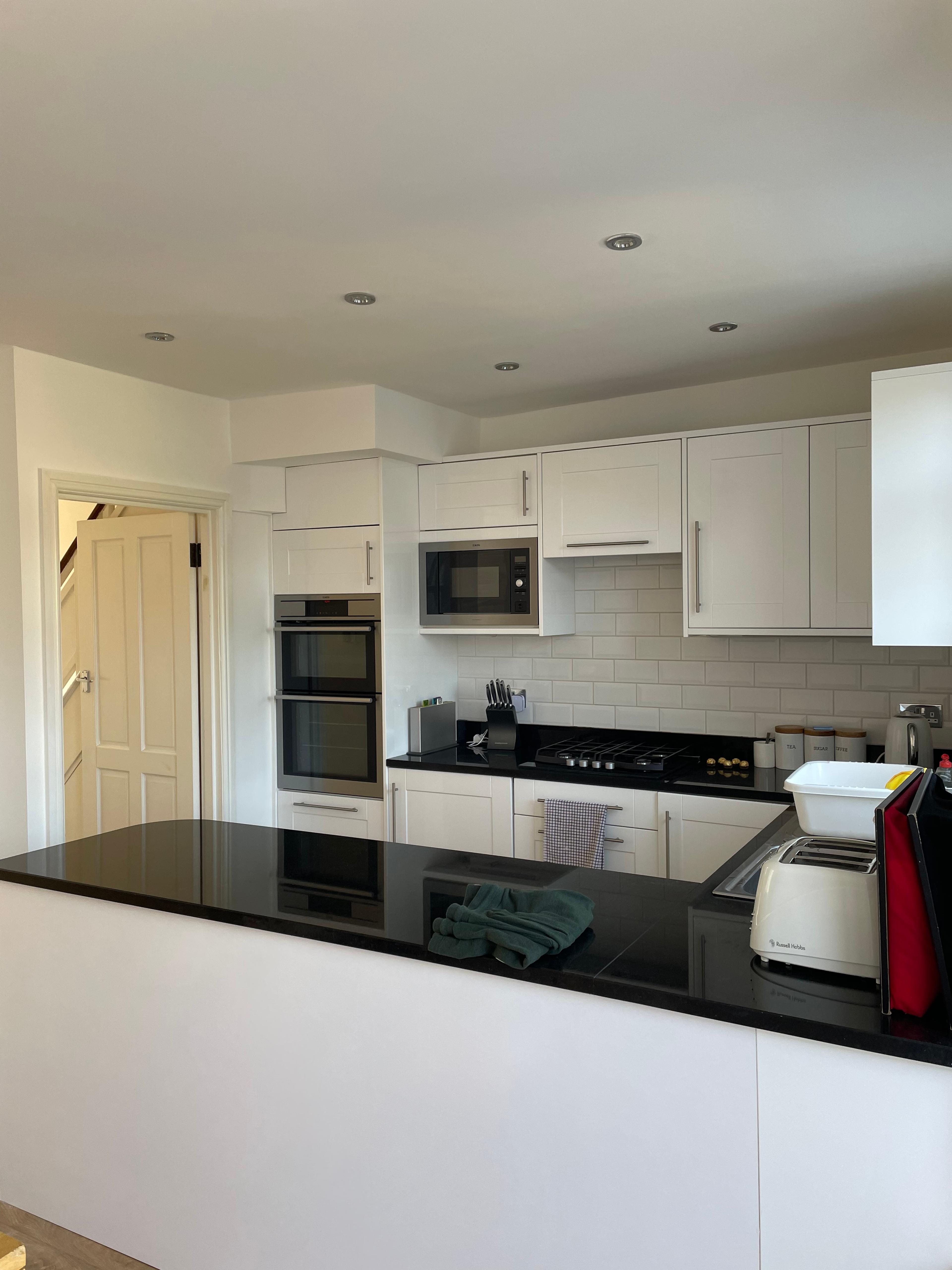 VF DECORATORS LIMITED