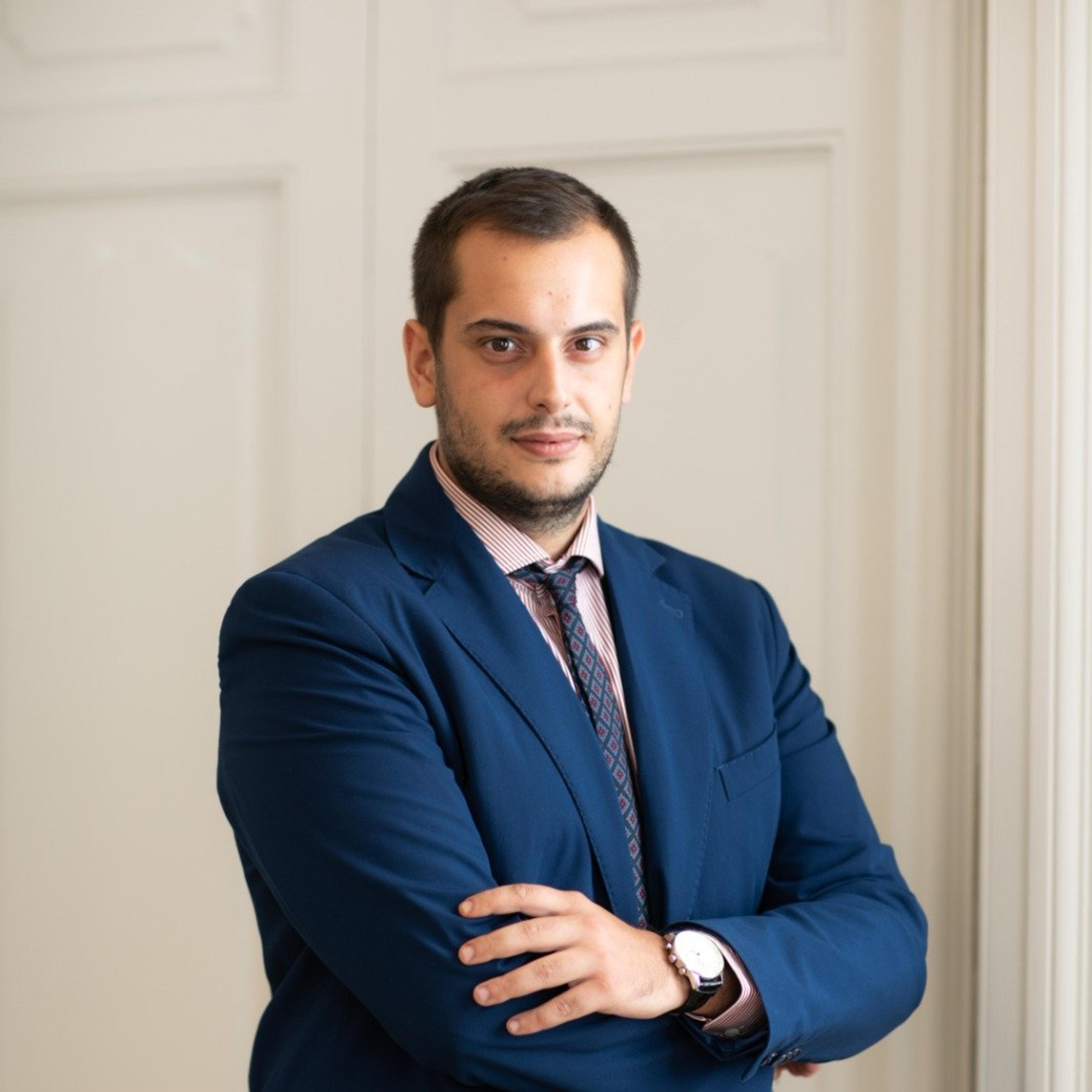 Avv. Vincenzo Maria Pizzolo Conselite