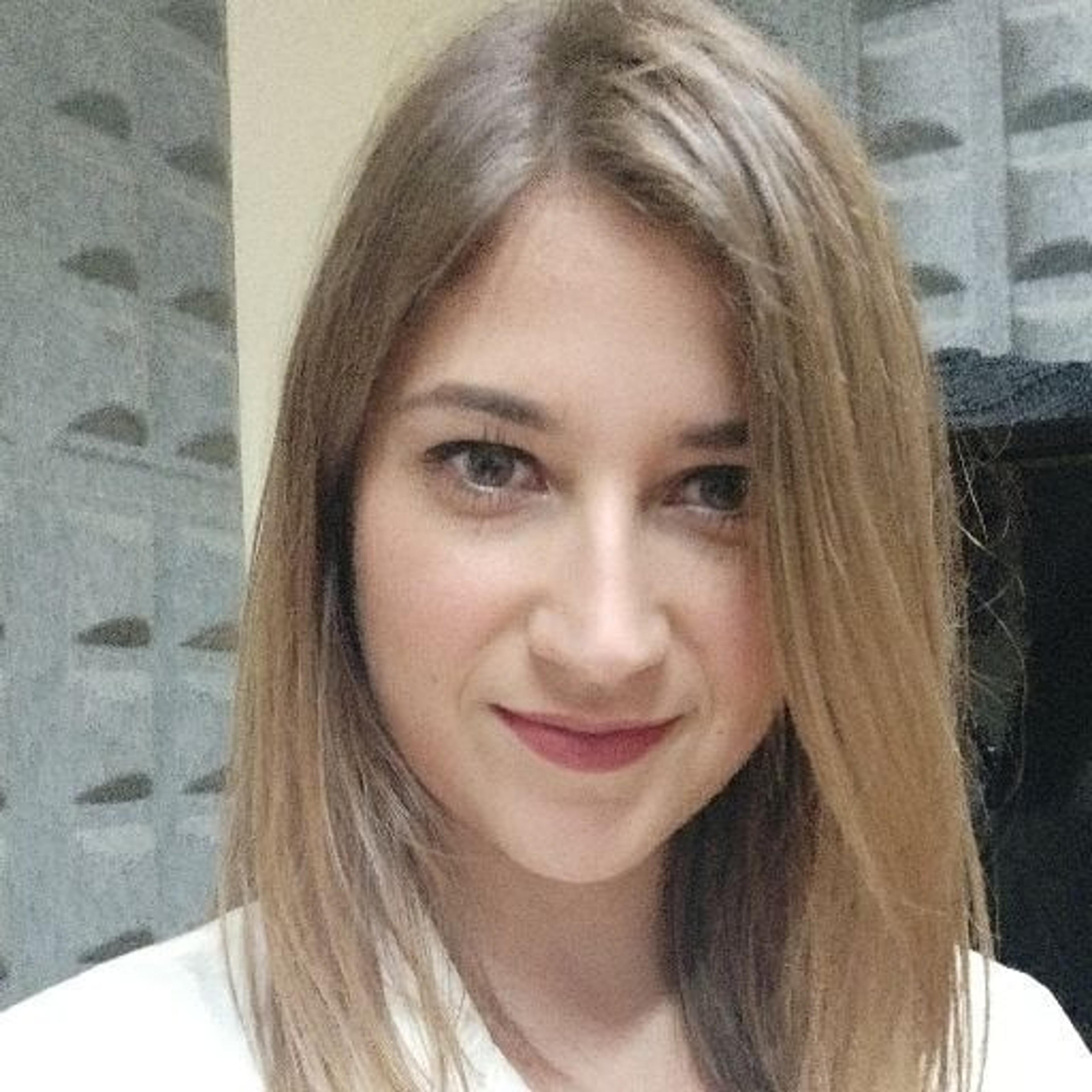 Consuelo Ayllón García