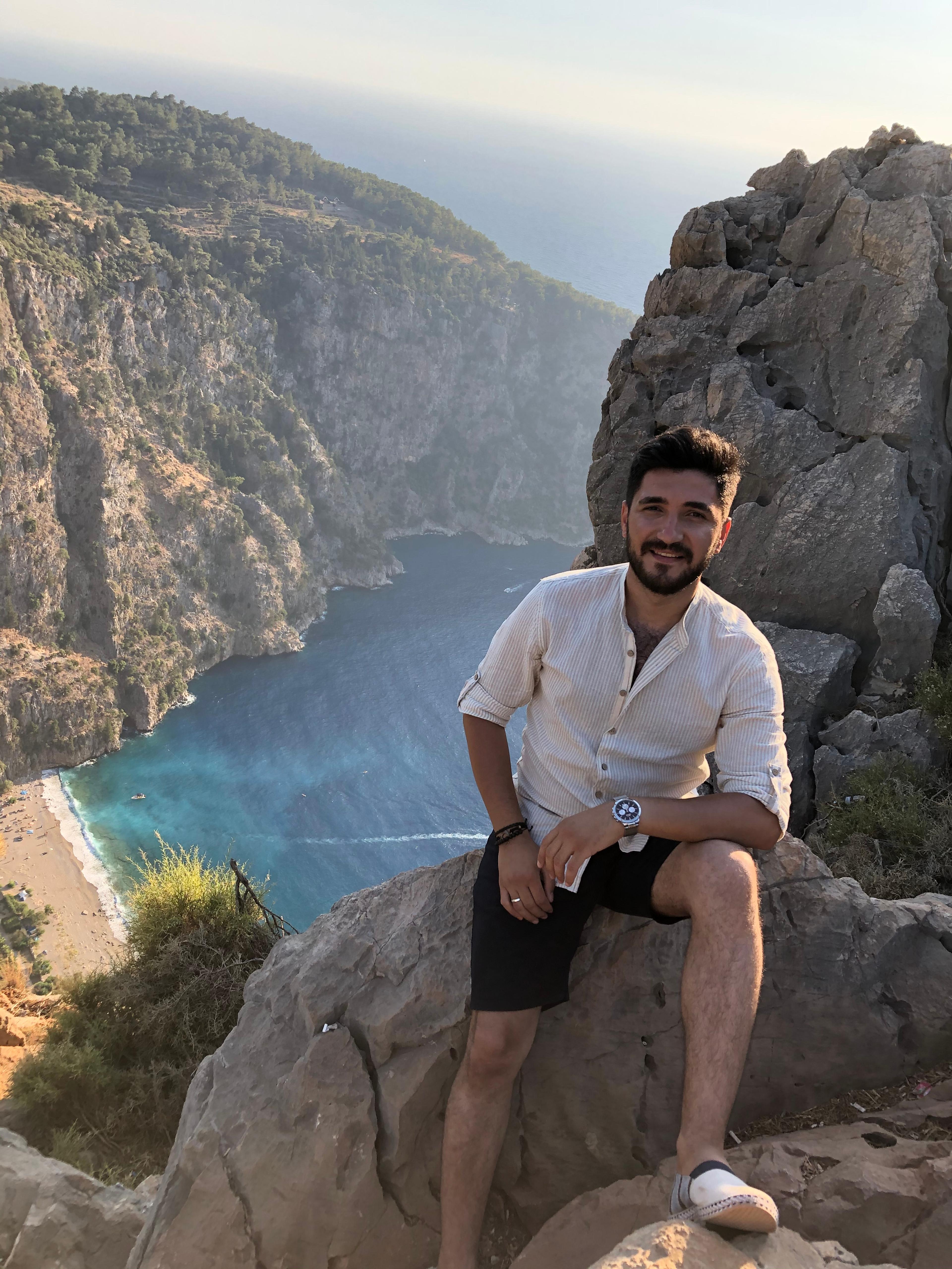 Emrah A