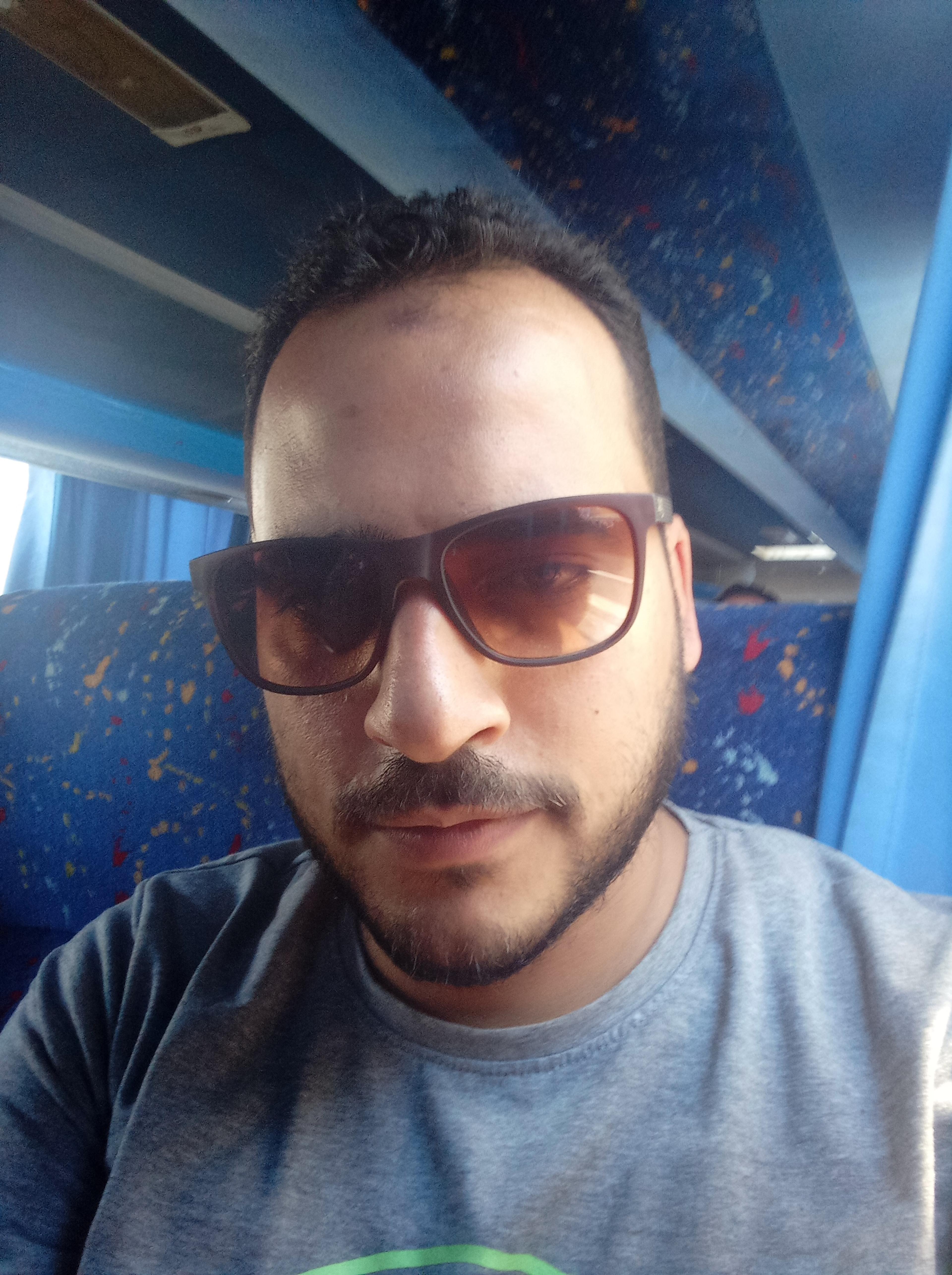 يحيى حسين محمد محمد عبد الله