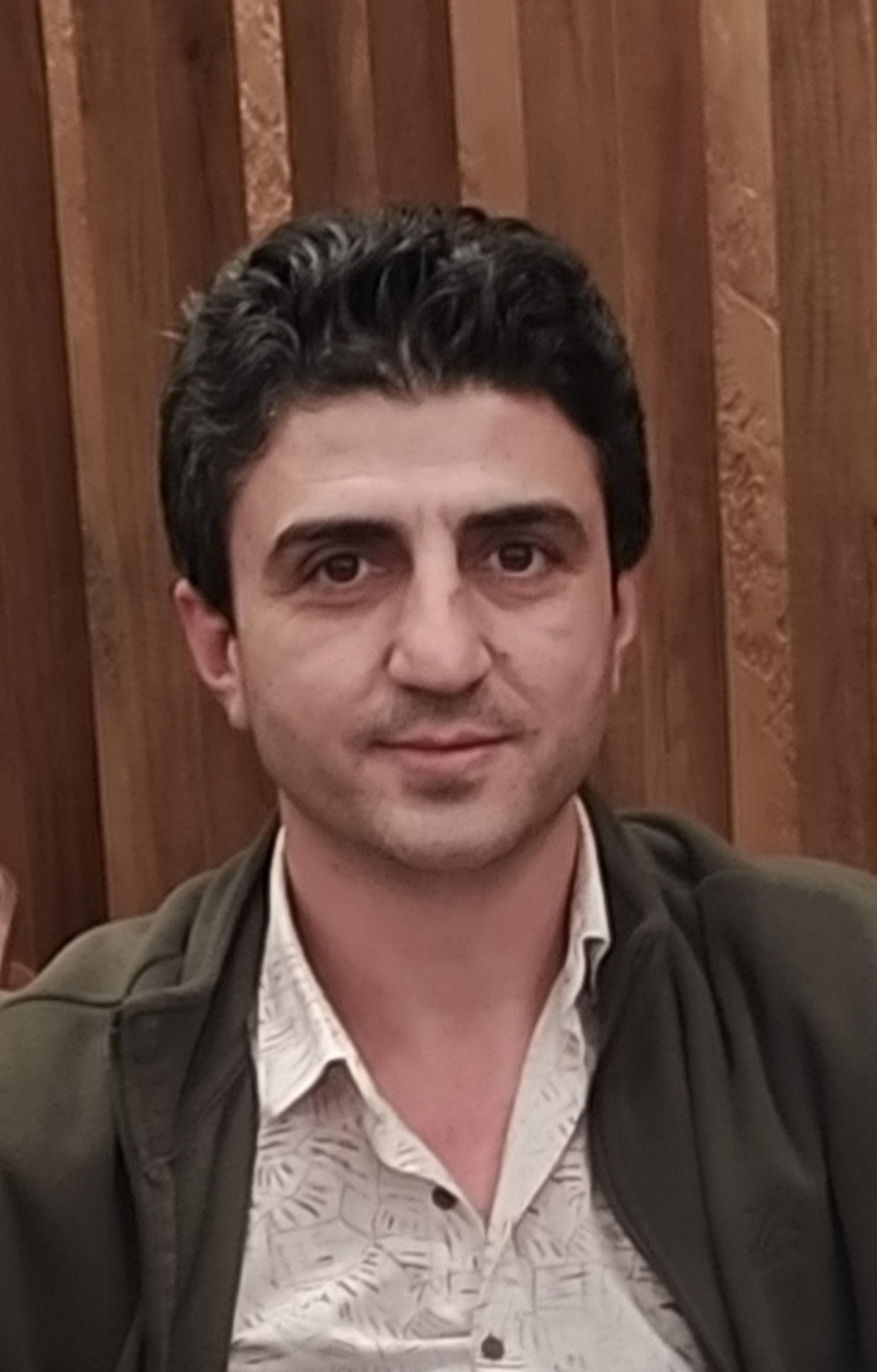 Ali Öz