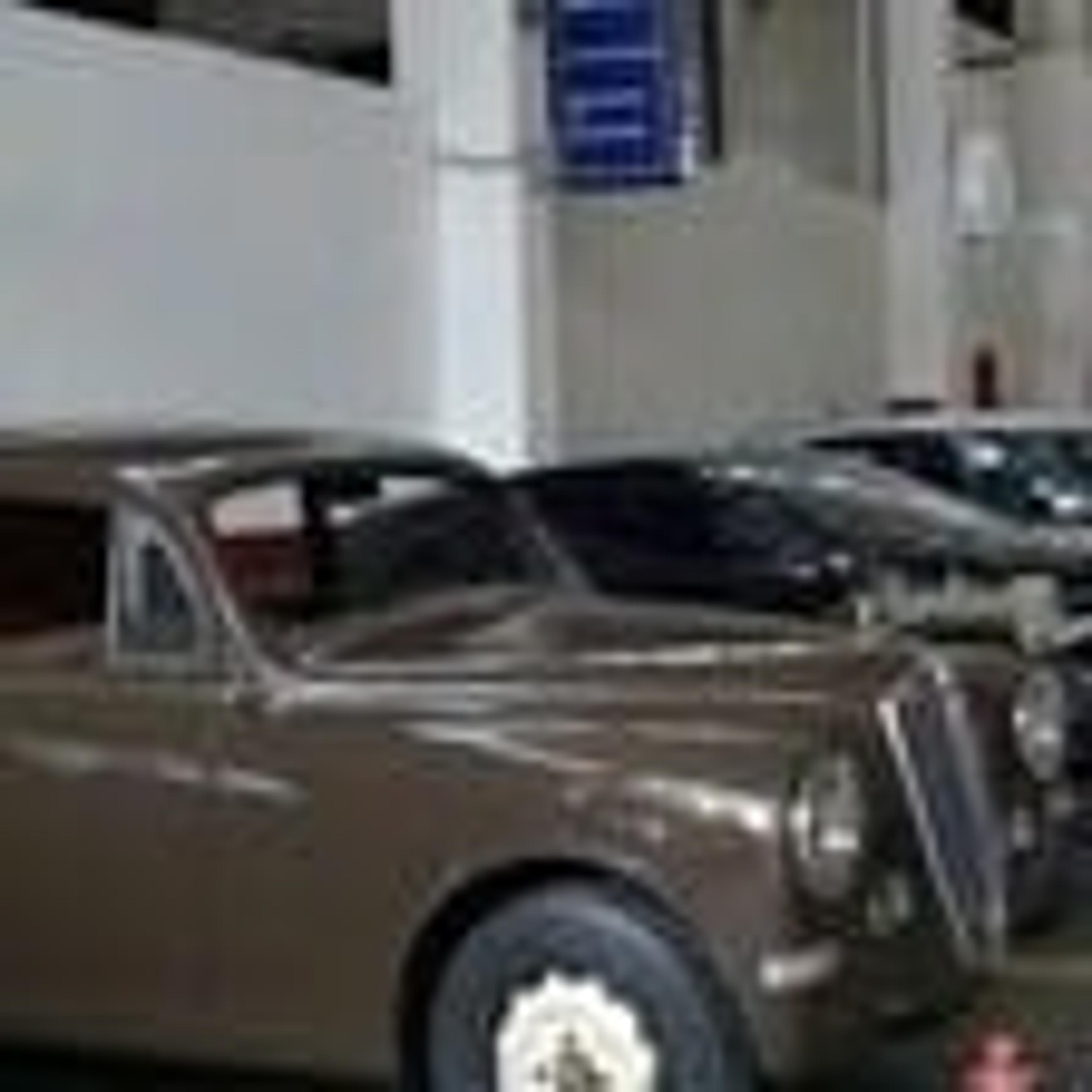 Autocarrozzeria universal sas