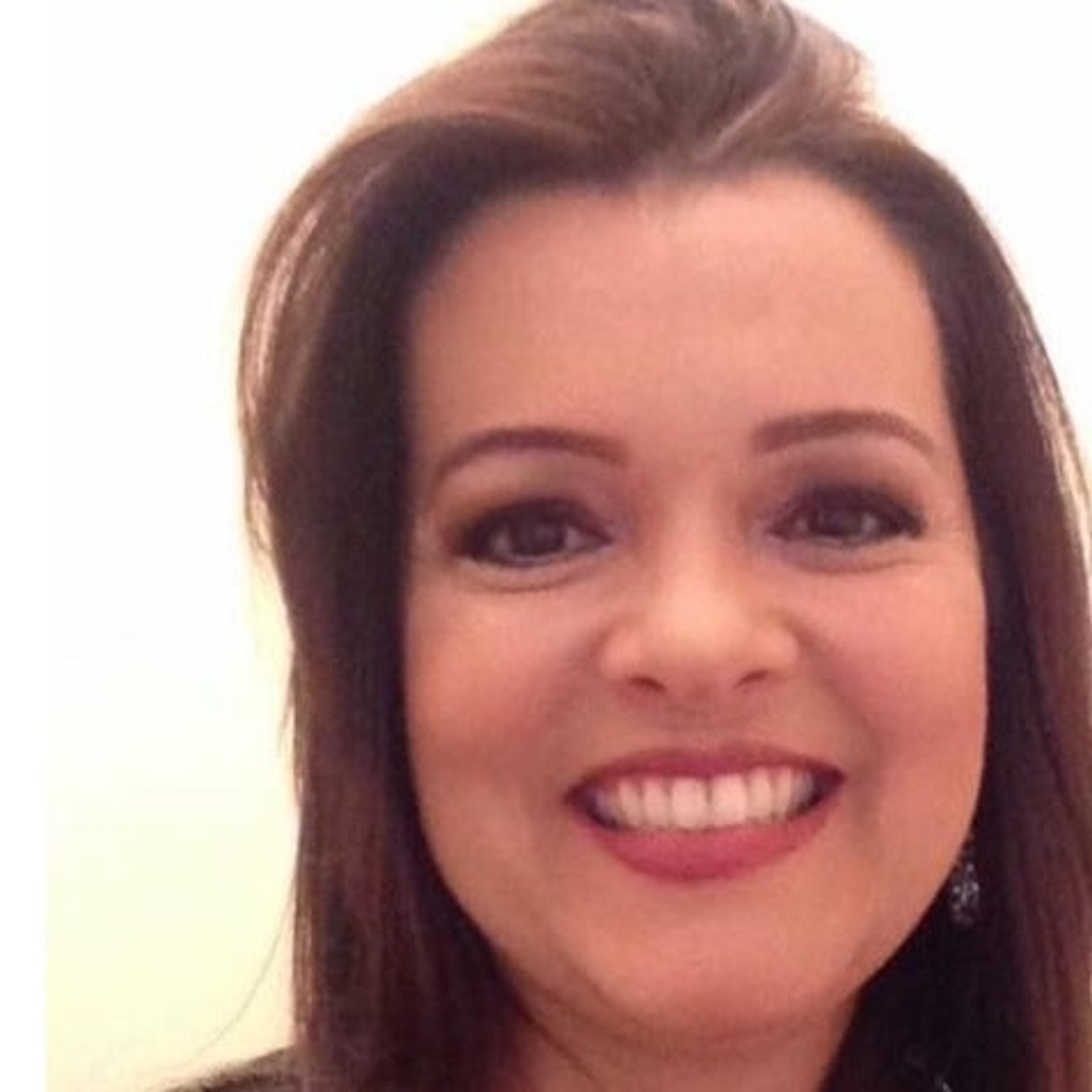 Andréa Castilho Leal