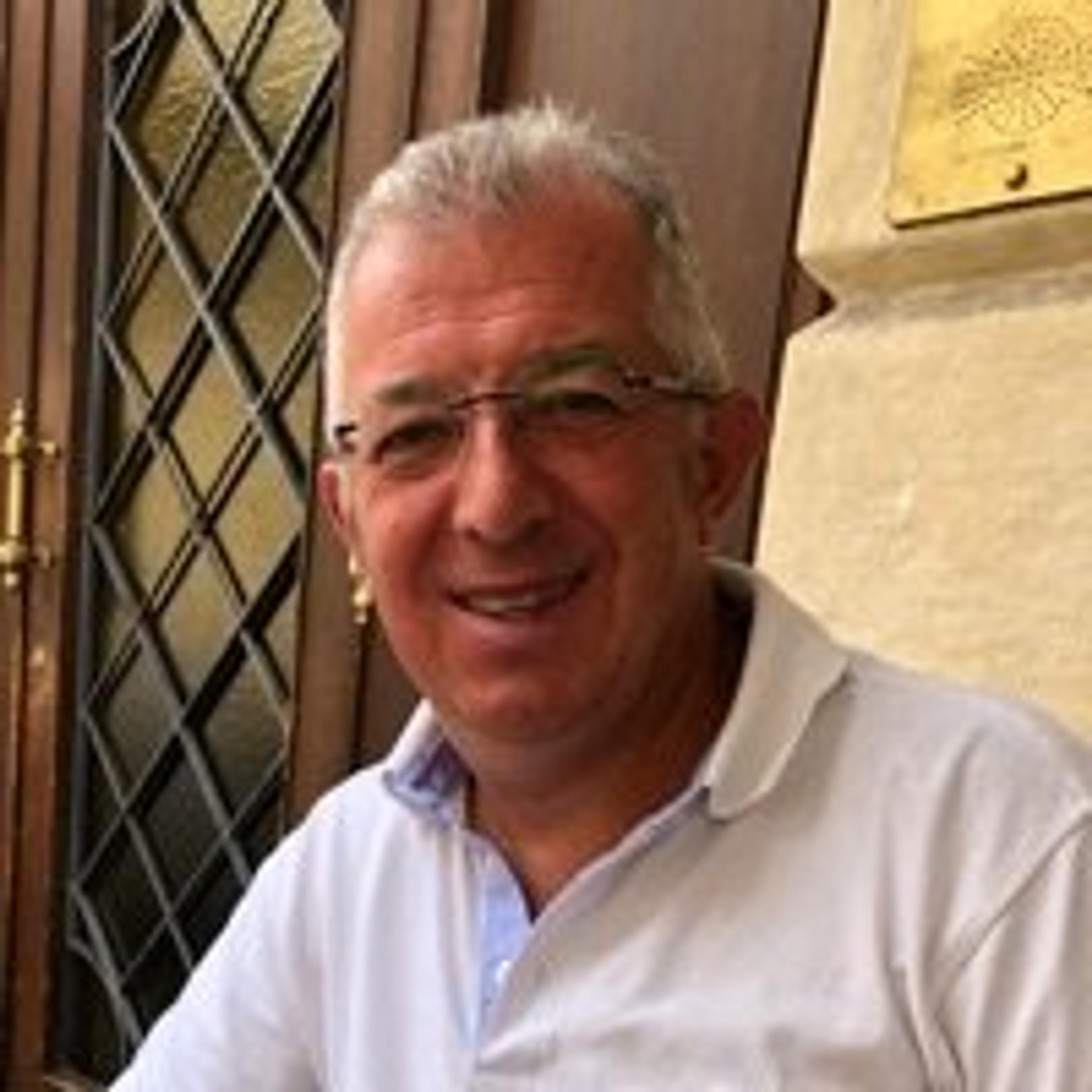 Carmine Prof