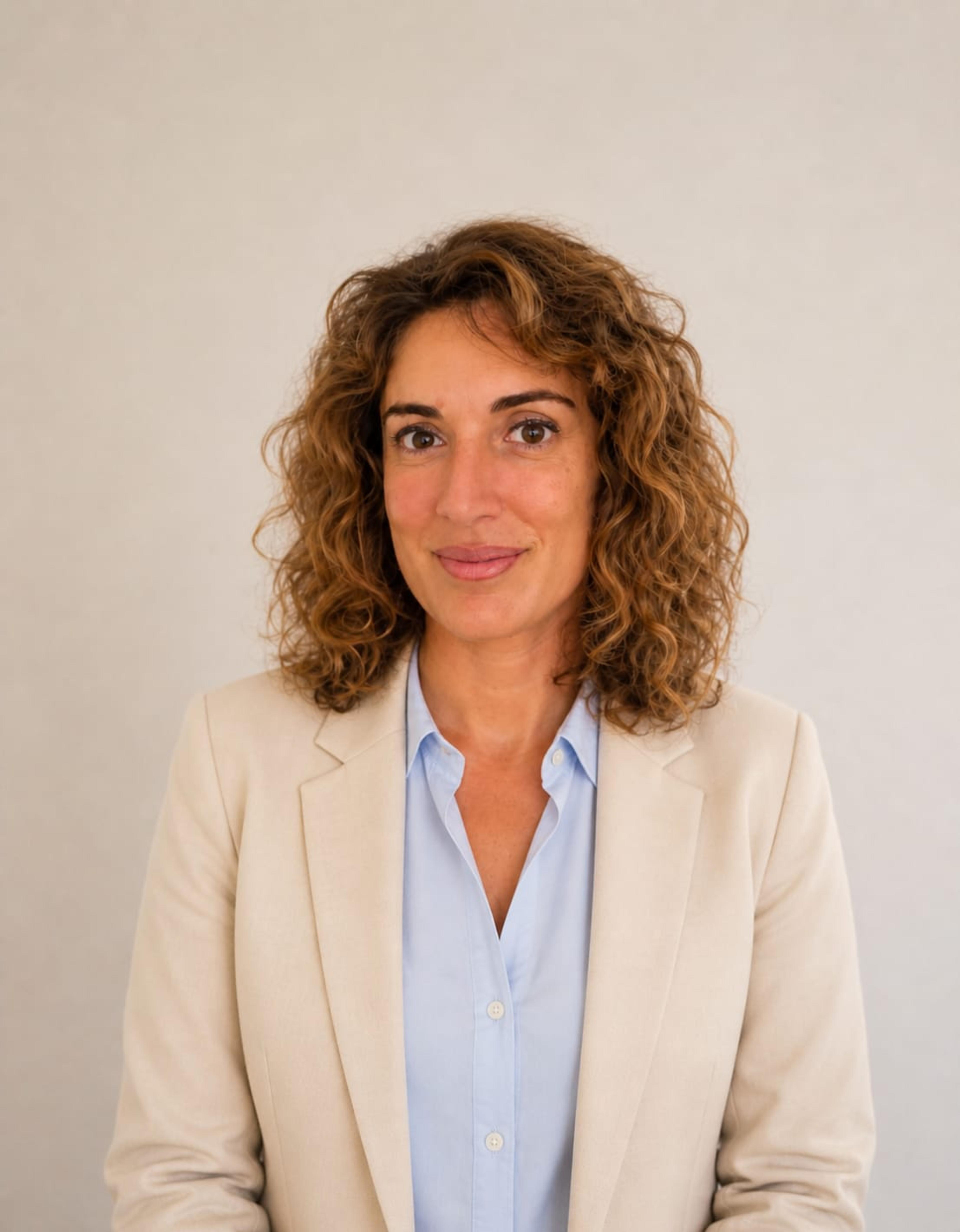 SONIA DE CASTRO