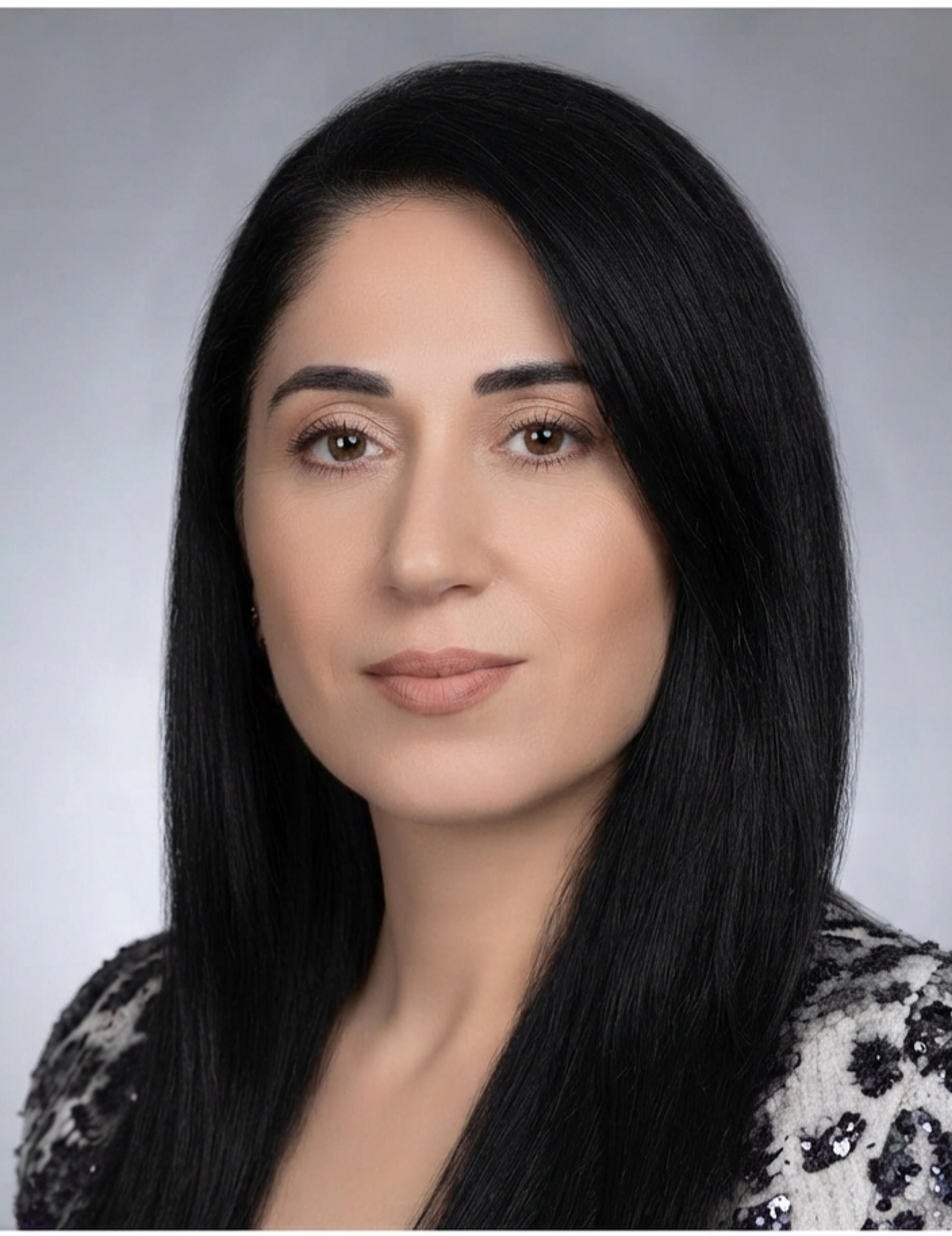 ÖZGE SÖNMEZCAN