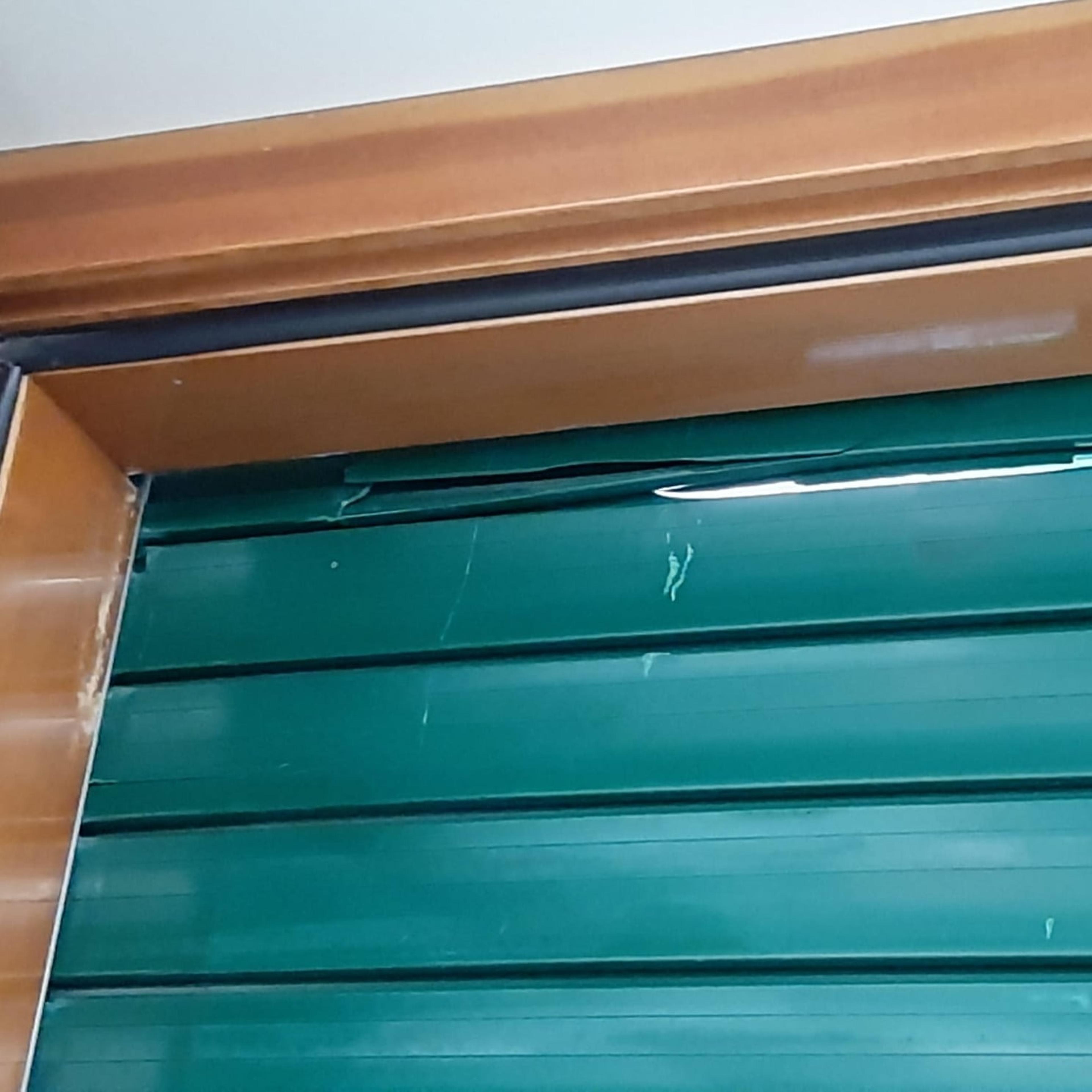 Manutenzioni e riparazioni di qualsiasi tipologia di tapparelle sia pvc, legno, alluminio. Riparator