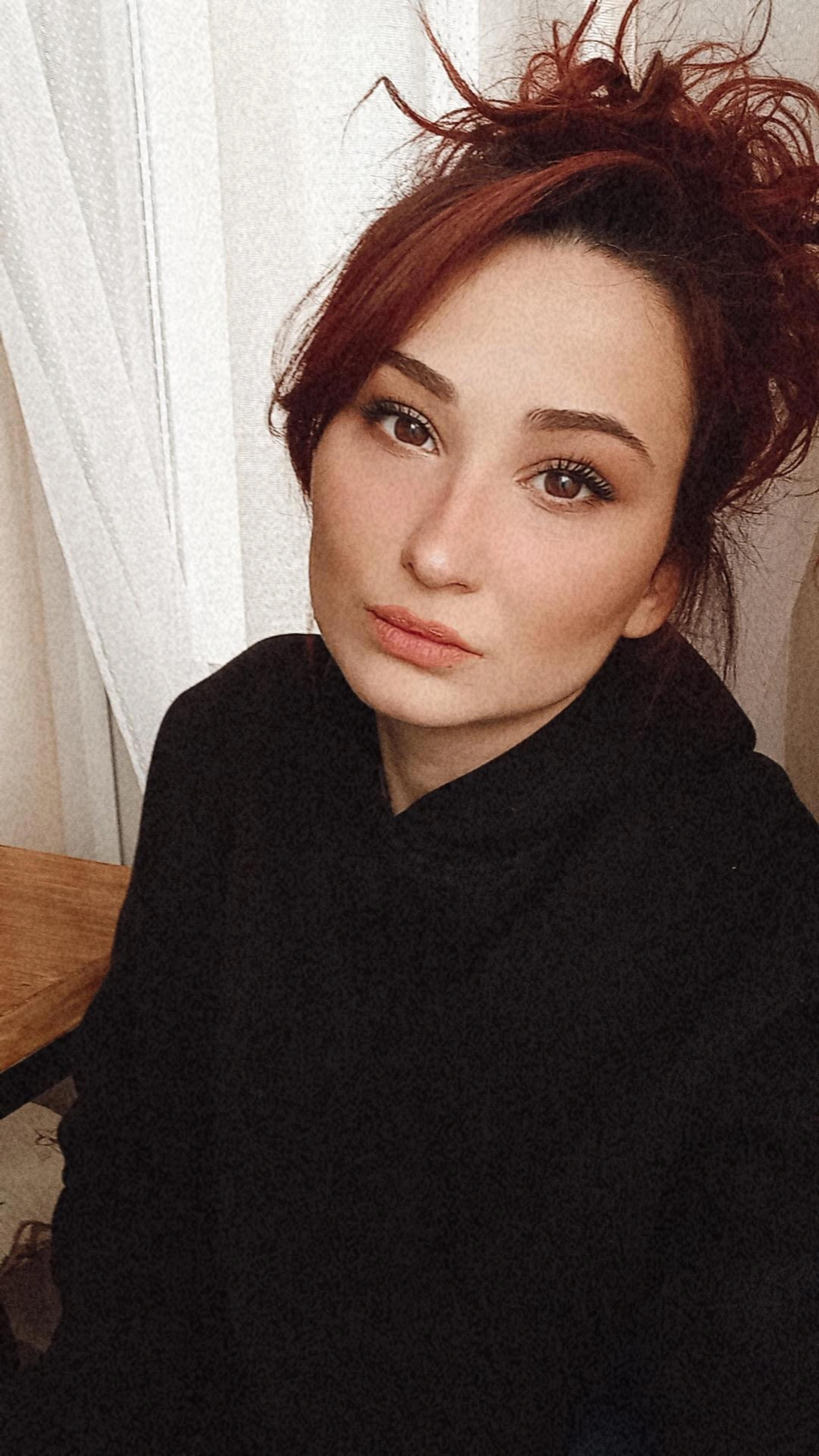 Ecem Nur