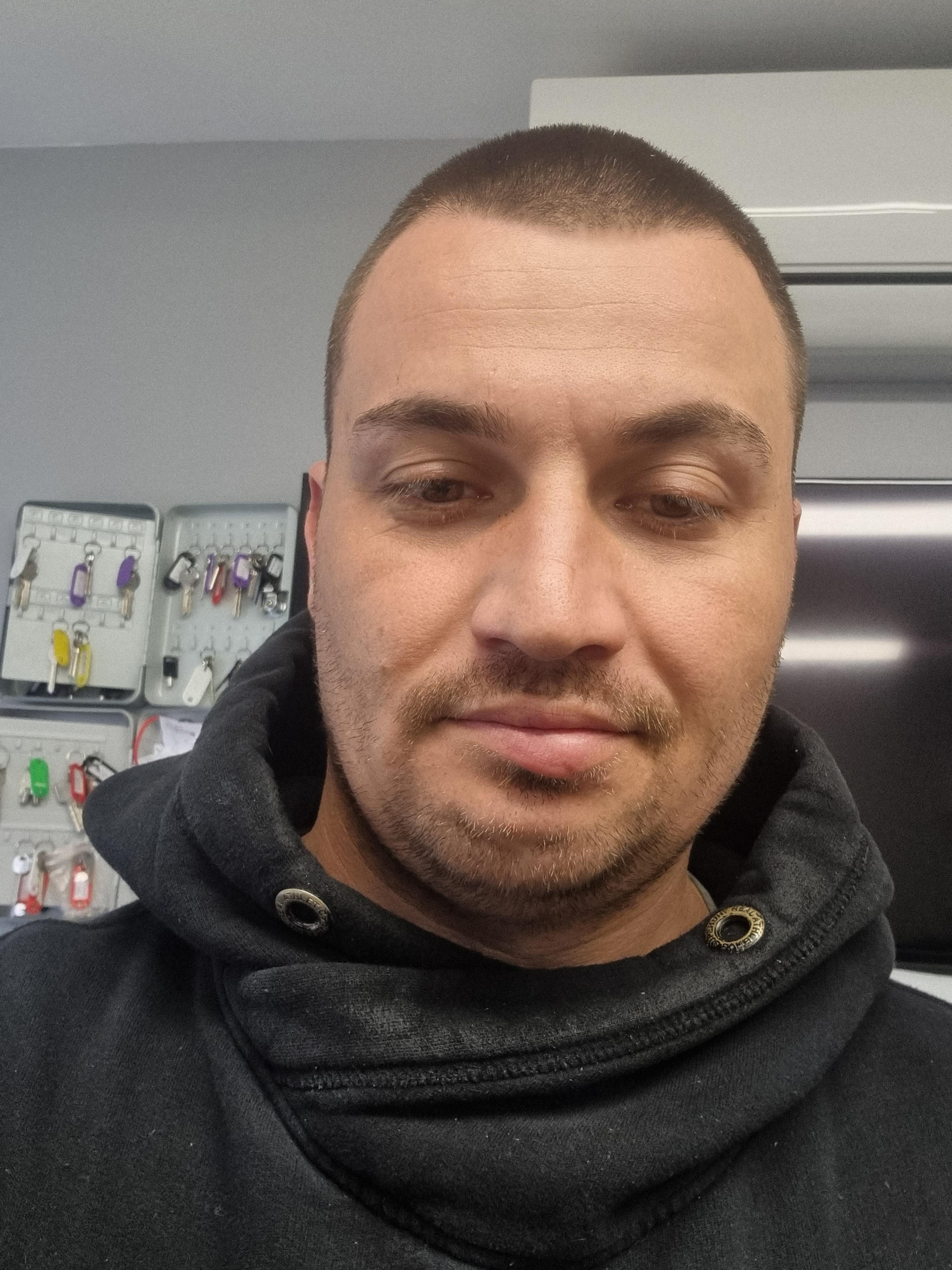 Alex Neniu