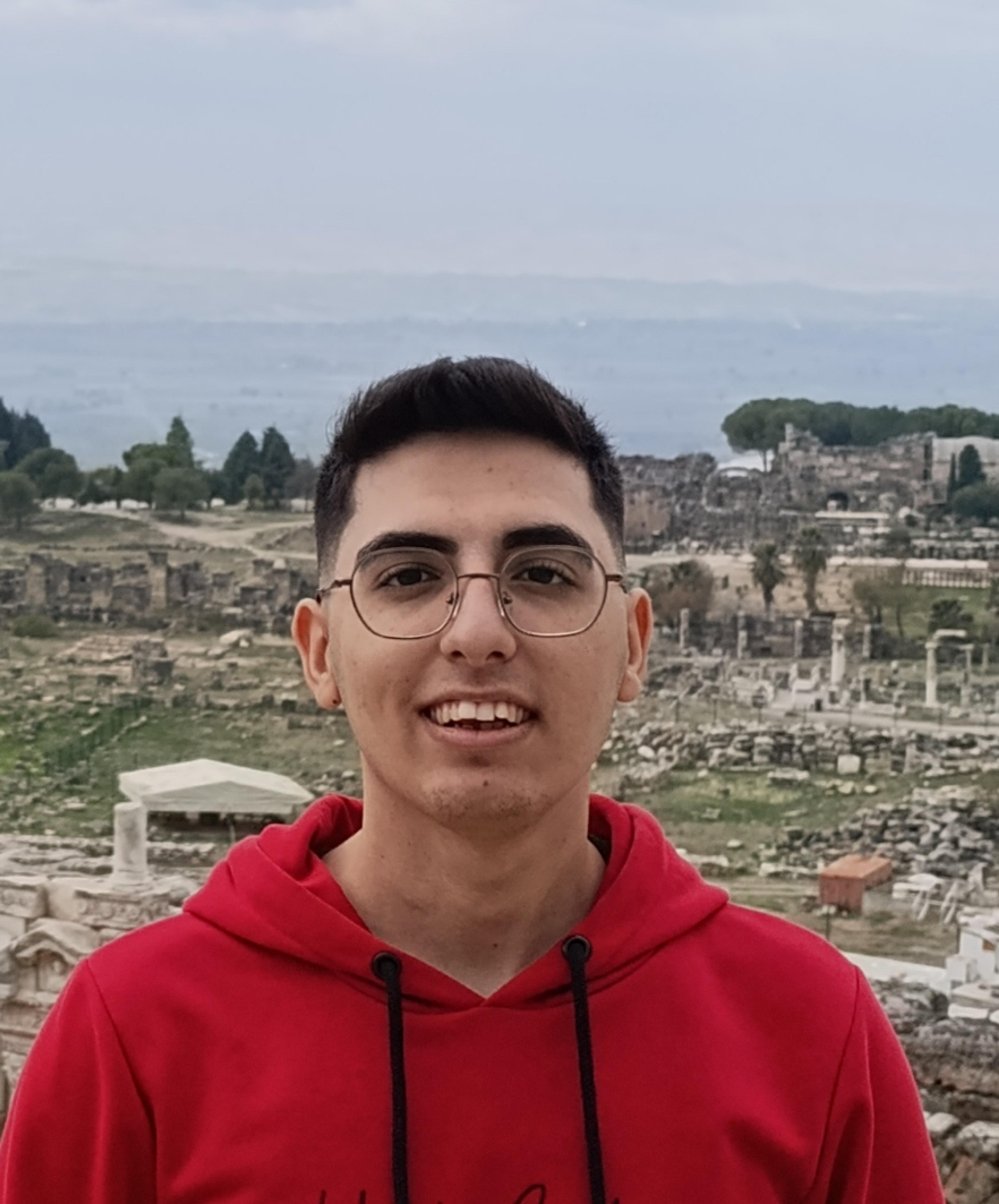 Yunus Emre Uygur