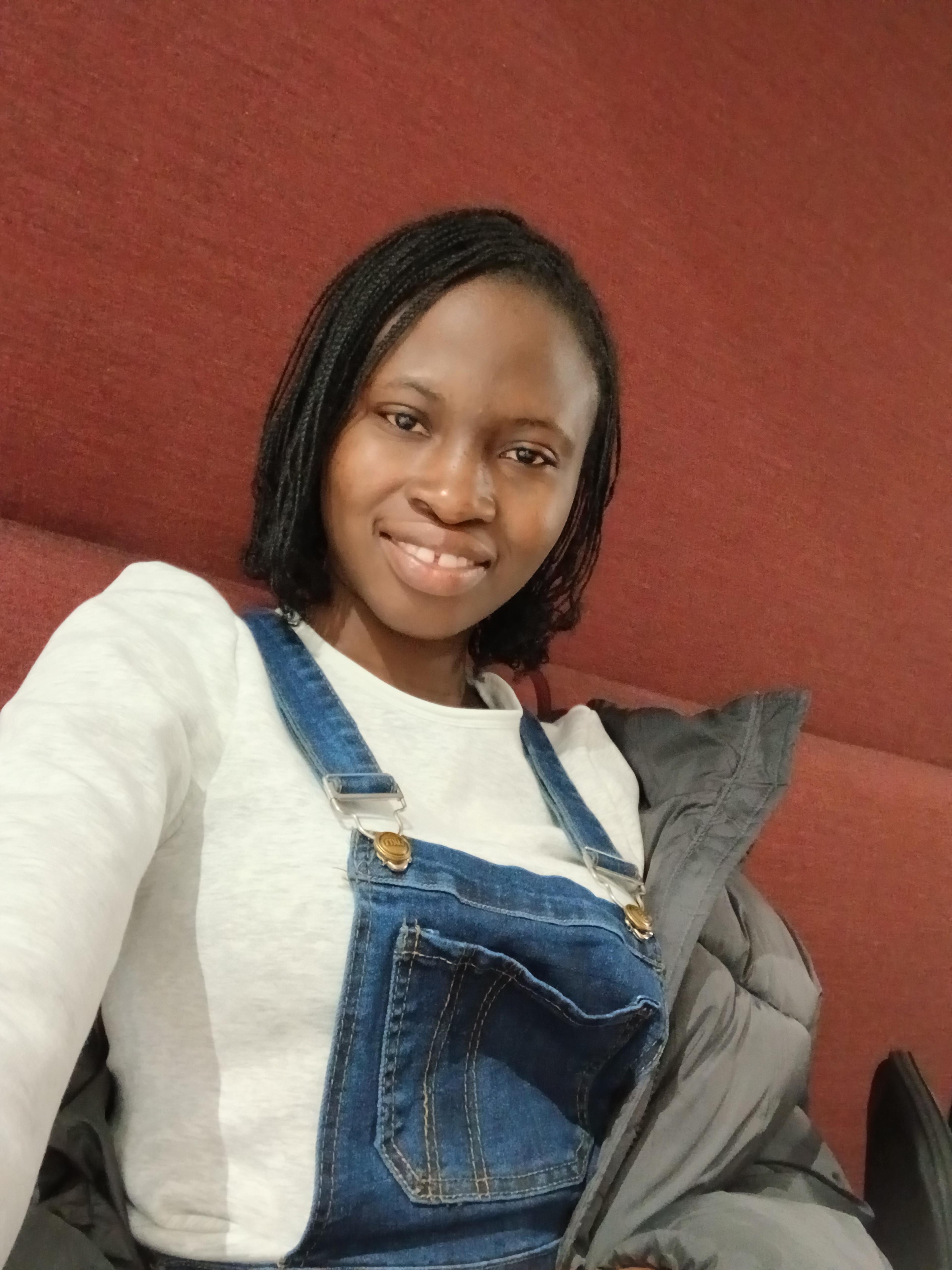 Christiana AYENI