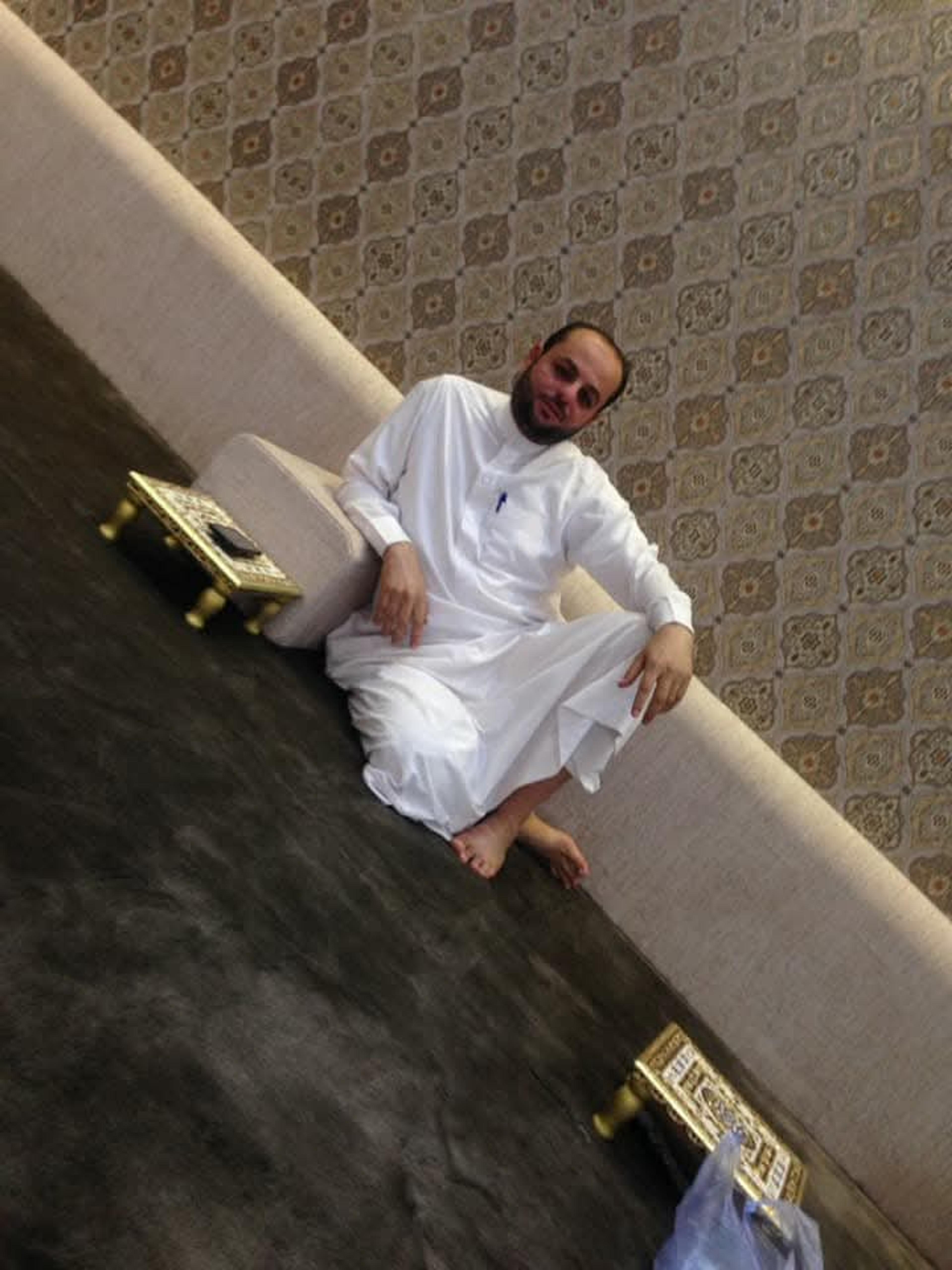 مؤسسة على للمقاولات عظم مفتاح للقطاع الحكومى والخاص
