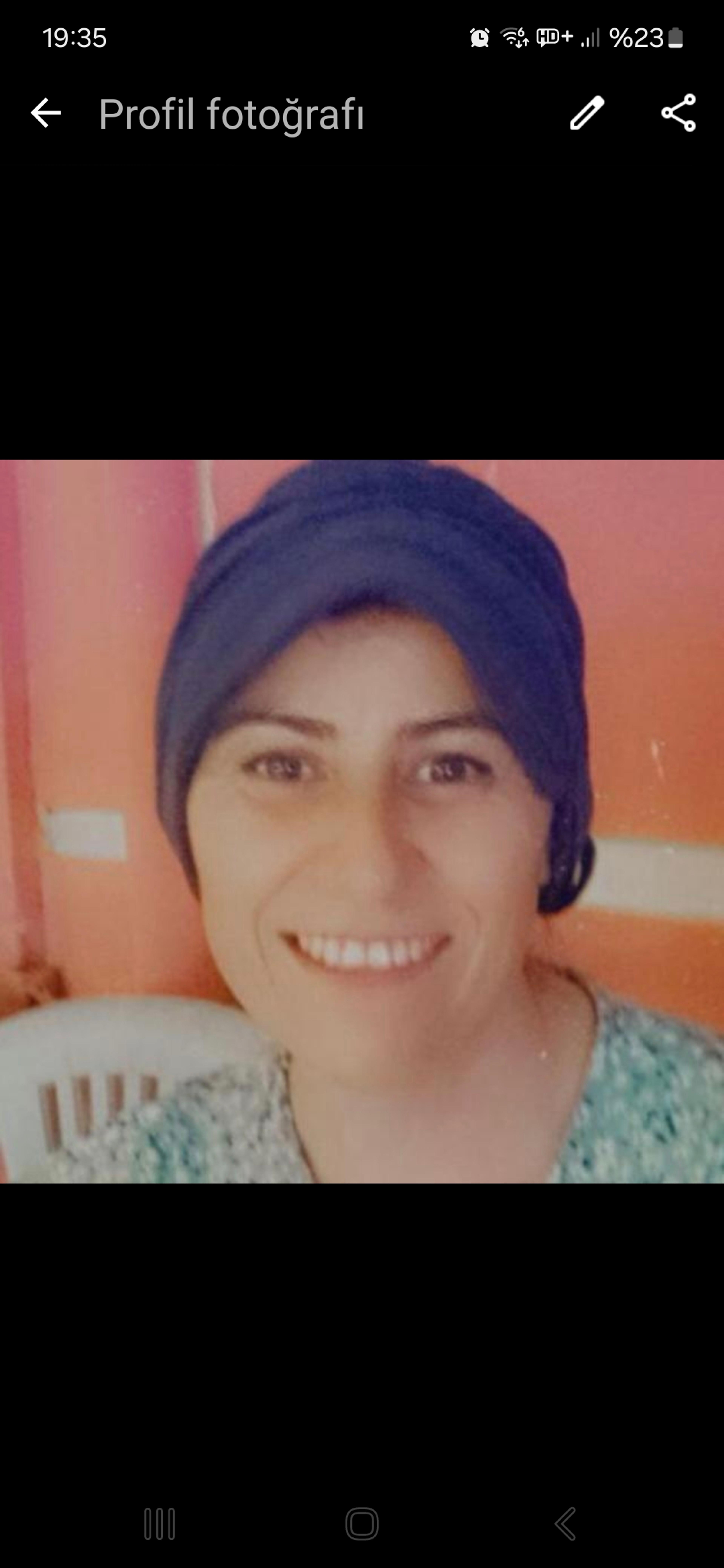 Songül Türker