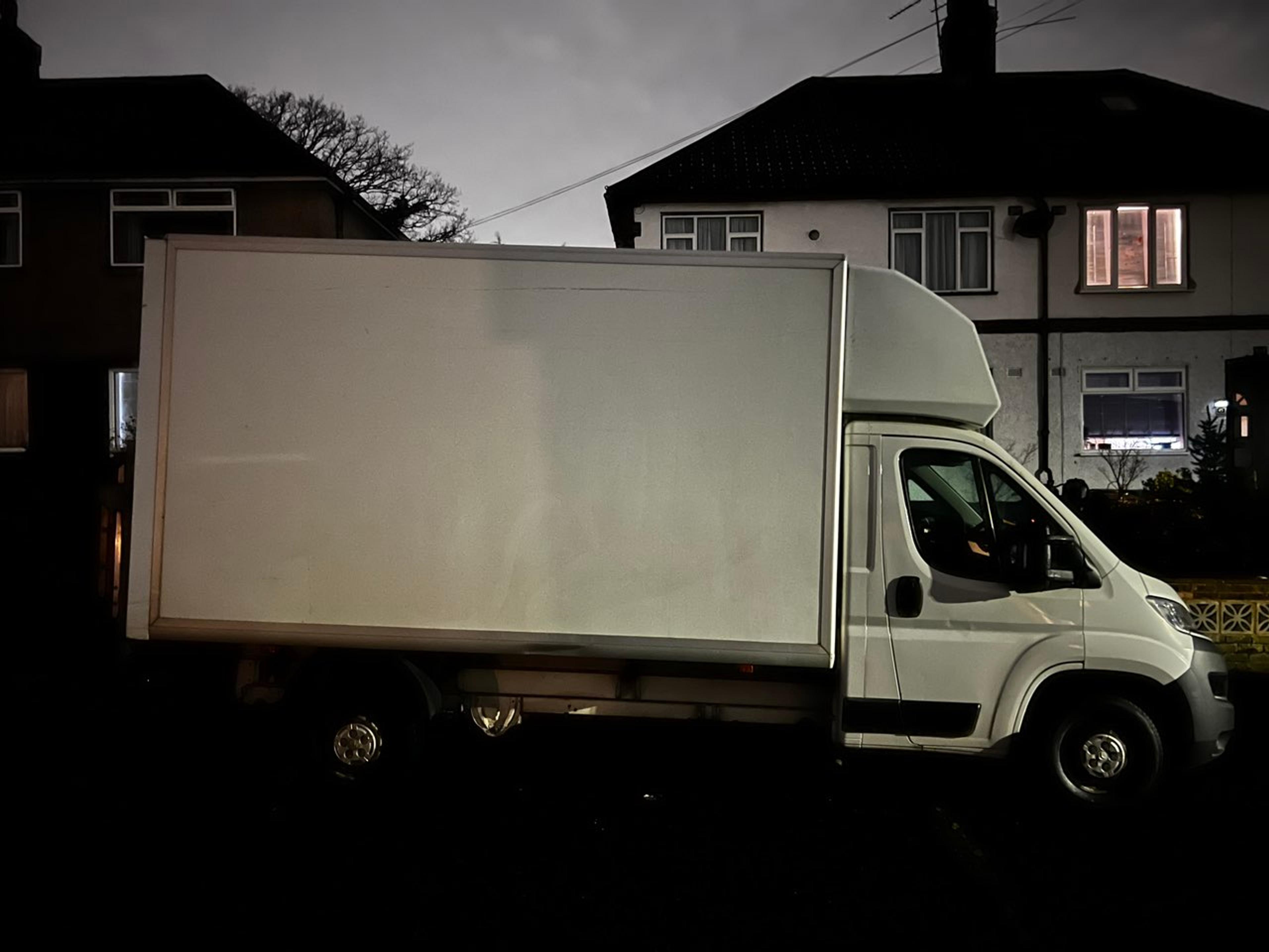 AA COURIER AND REMOVAL LTD