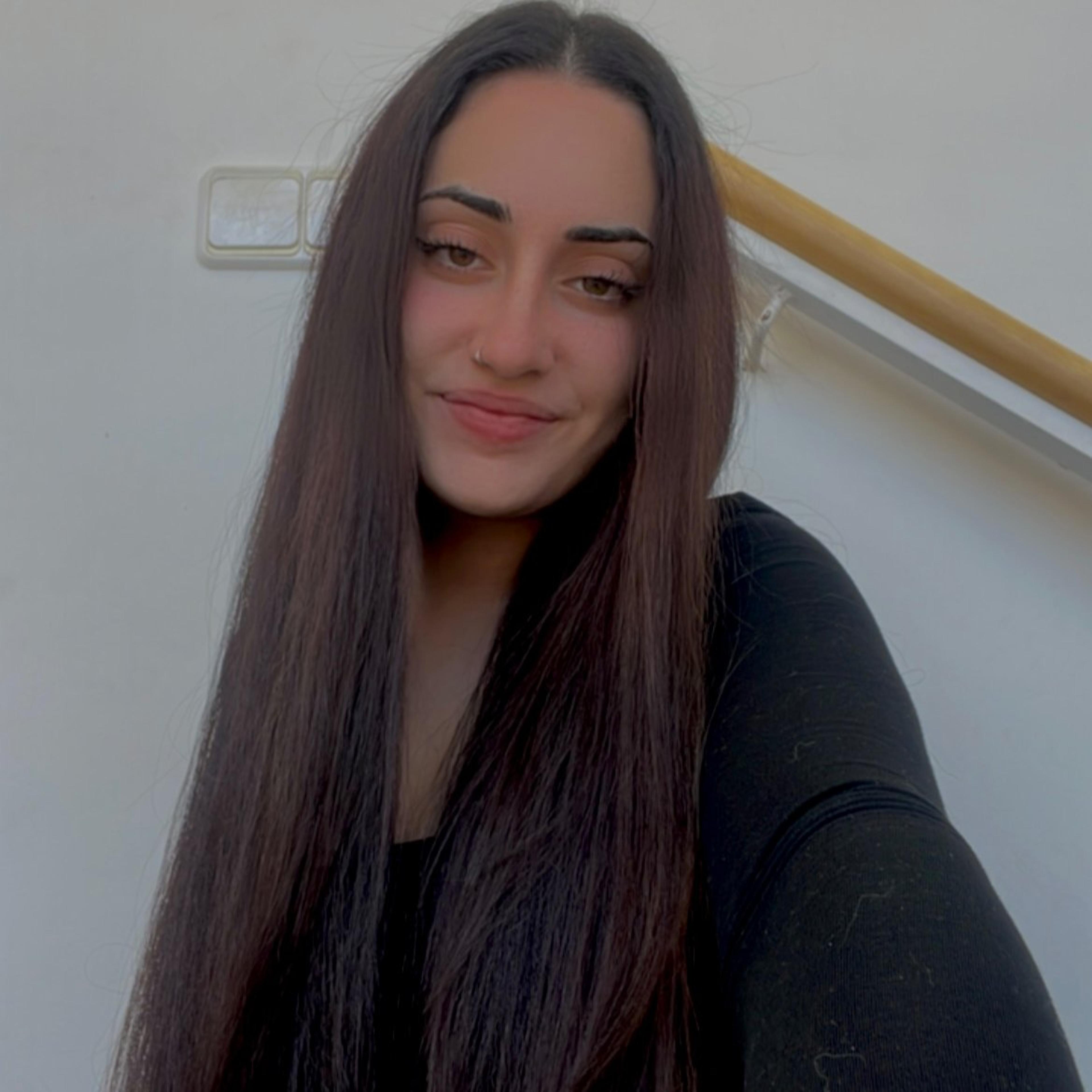 Elisa Mar Castillo Aguilar
