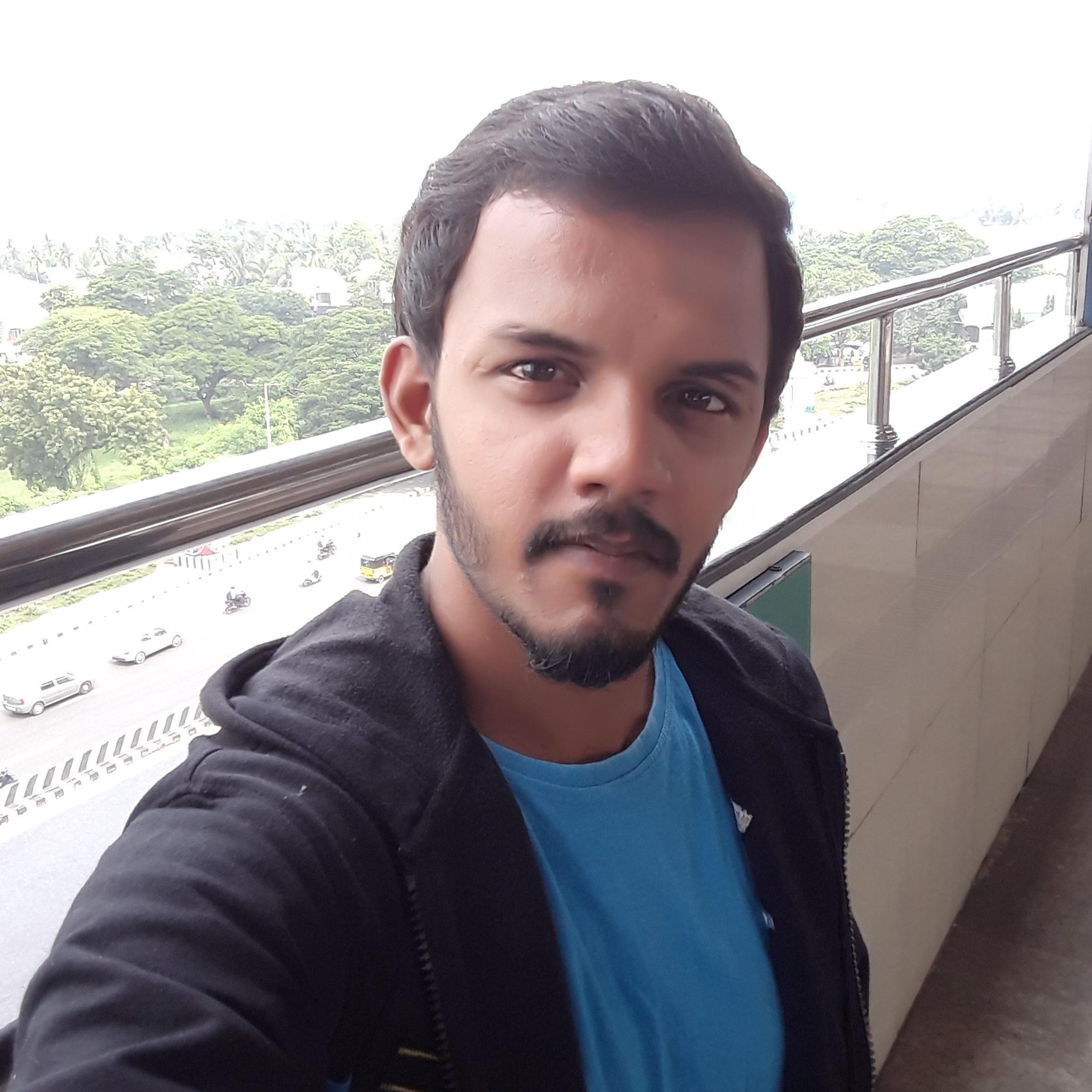M.Ferdin Thomas