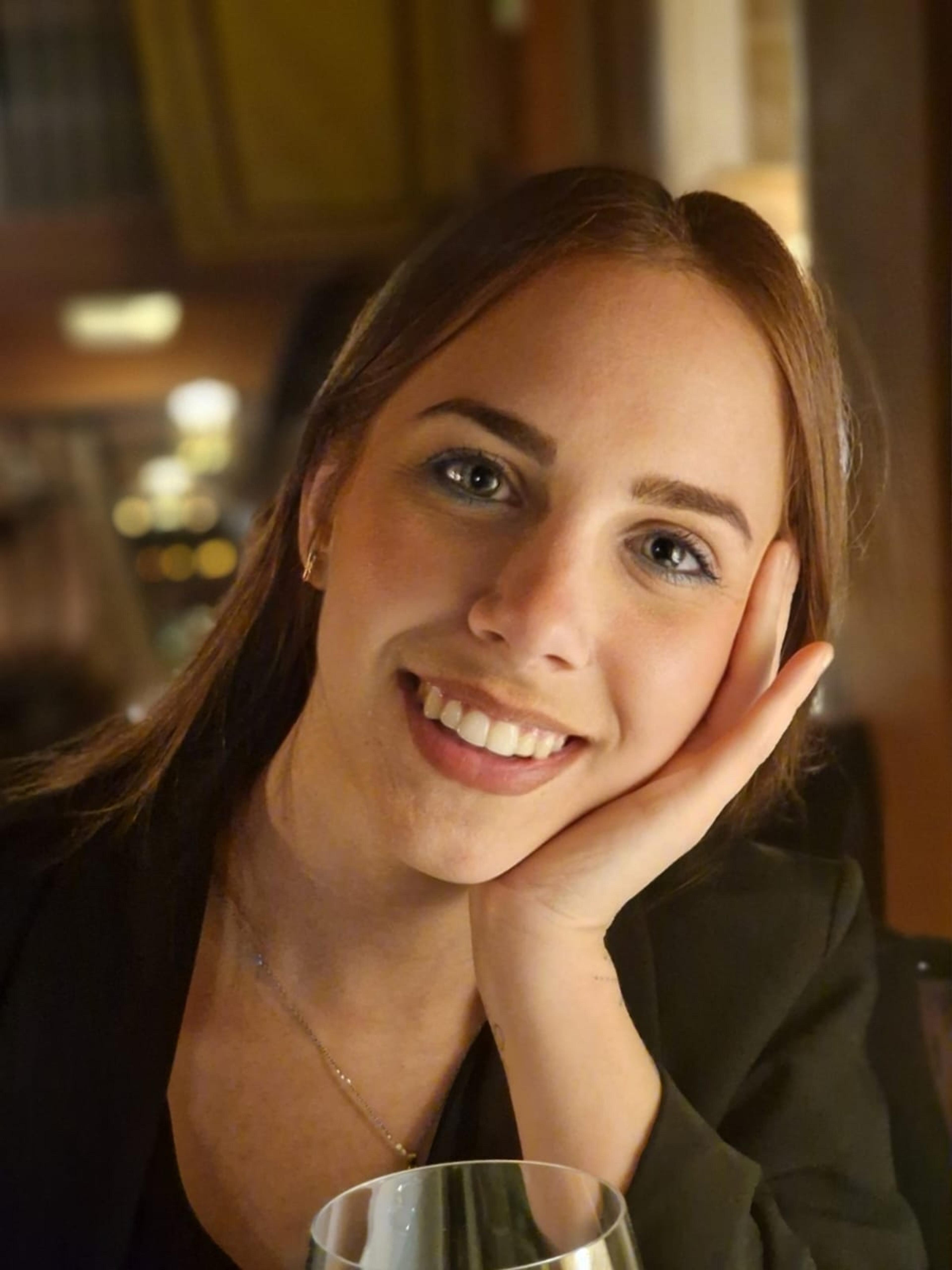Alba Amo