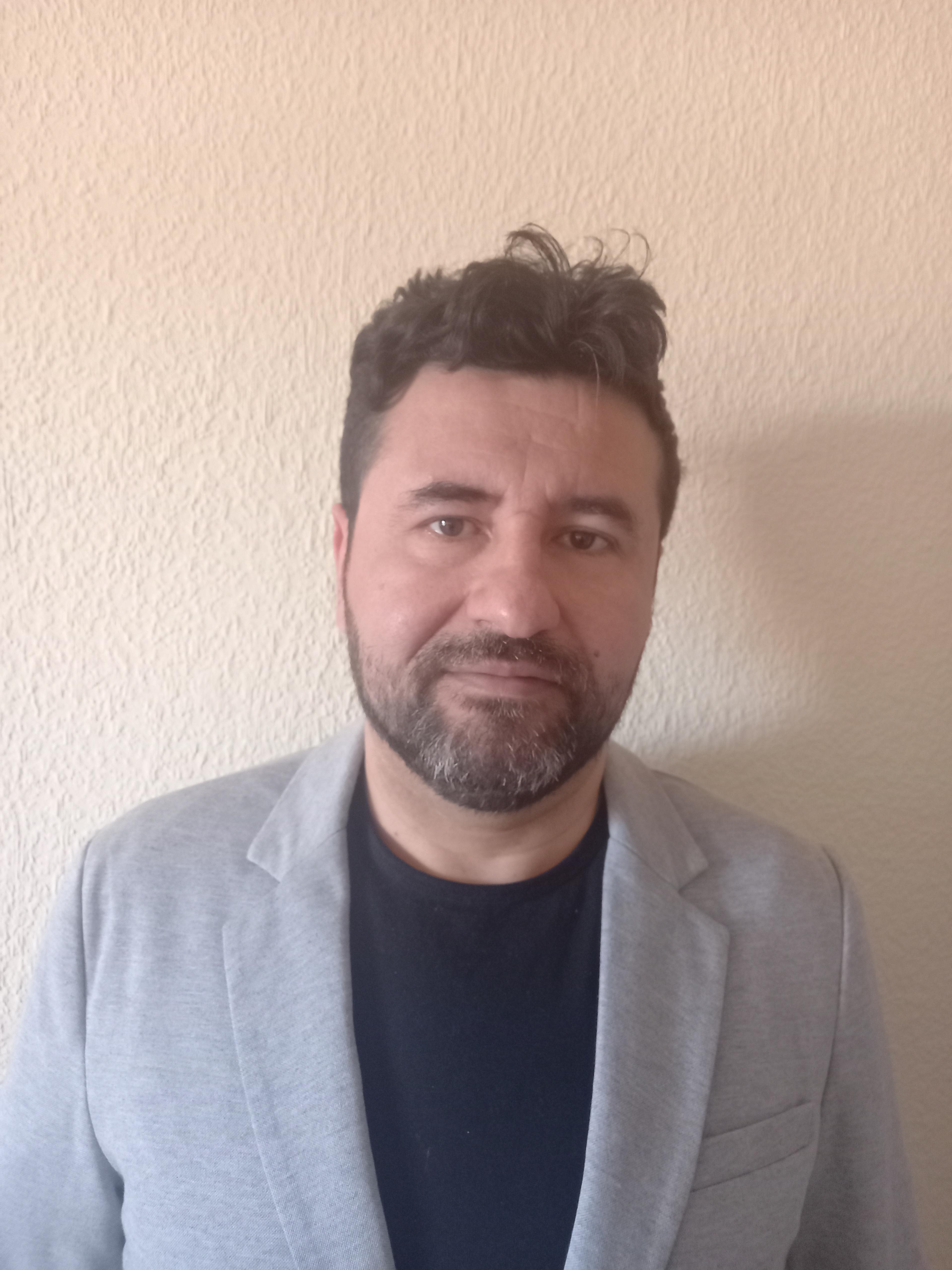 Adrian Fernández
