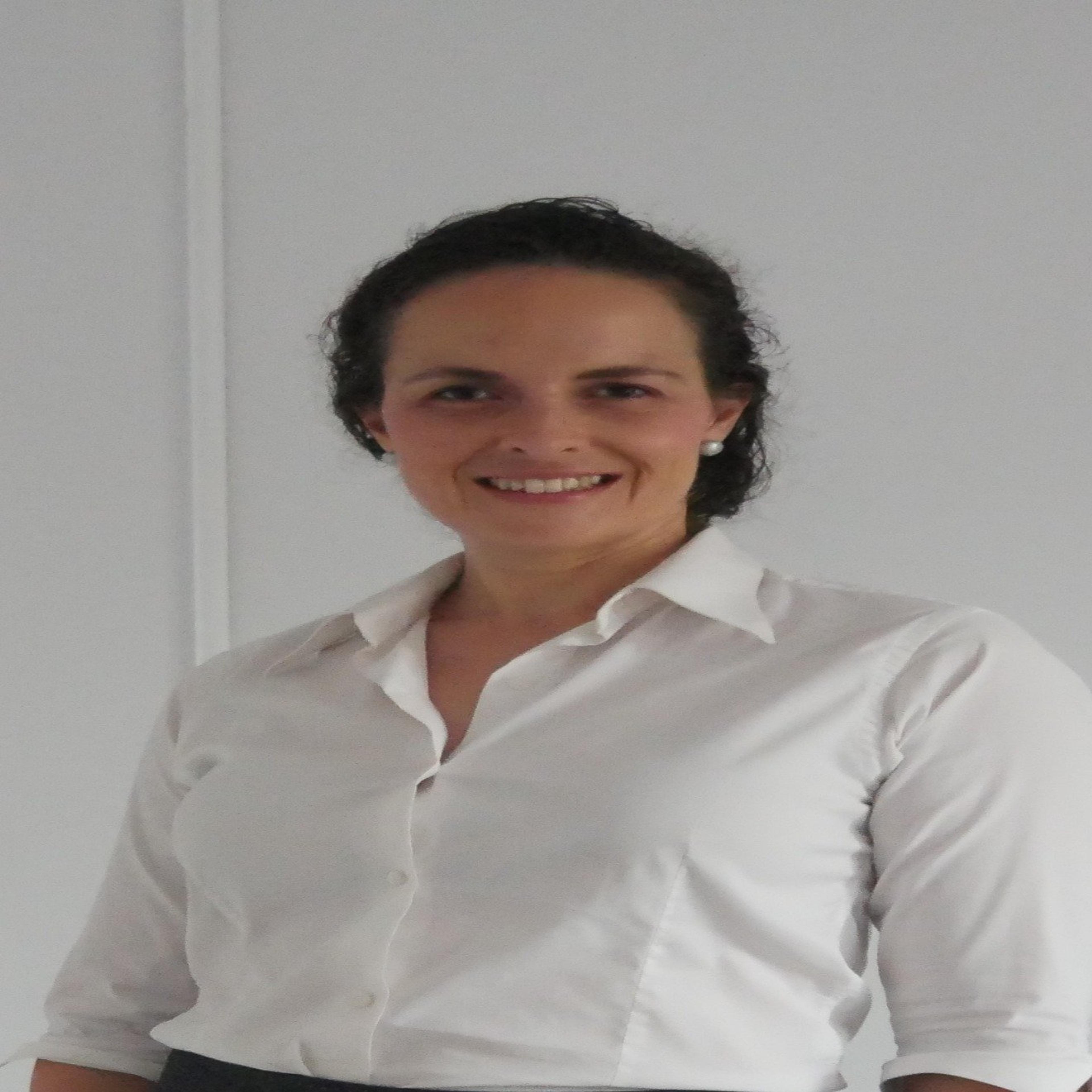 Maria R Martinez Fernandez