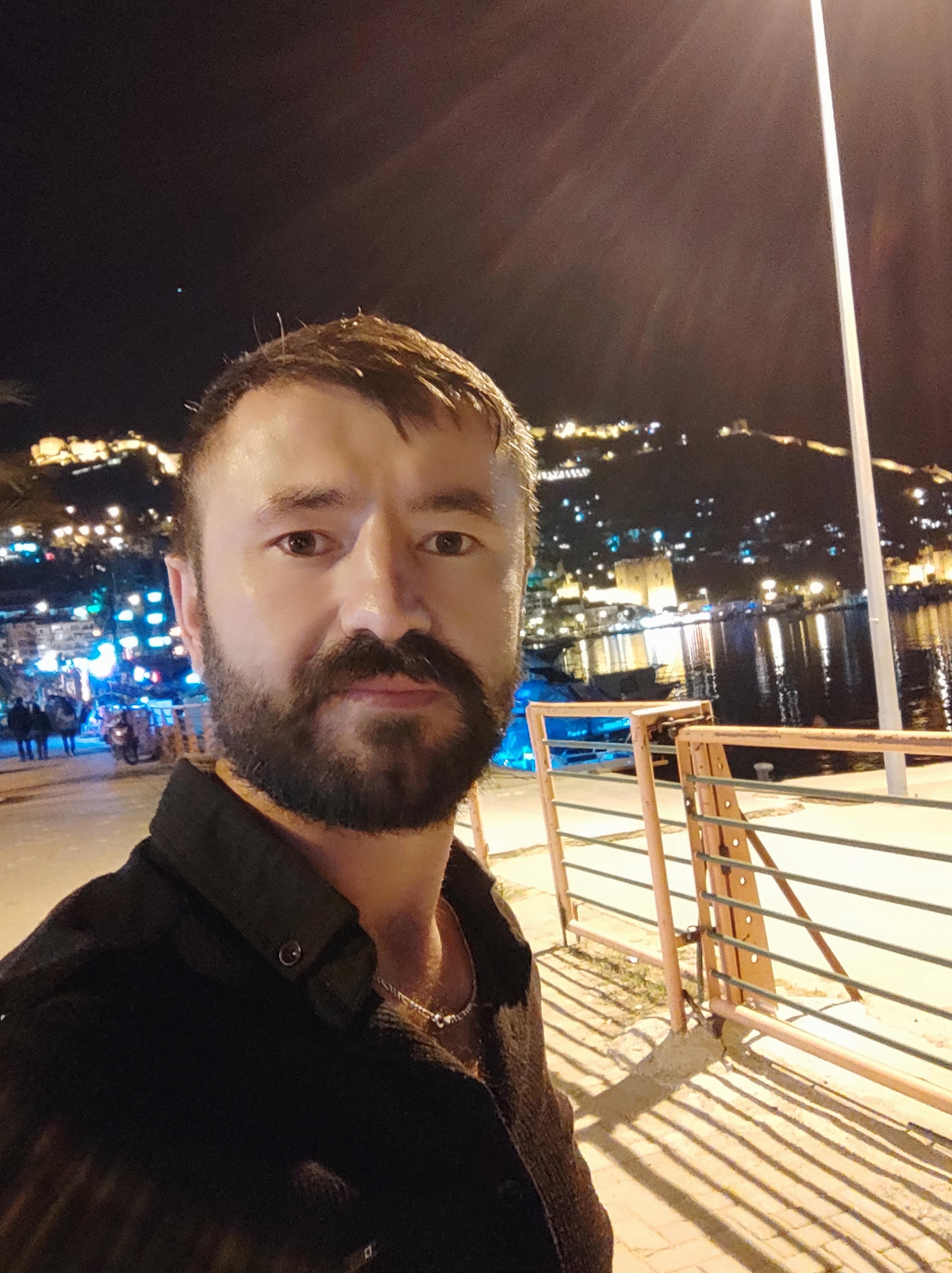 Ekrem Gülhan