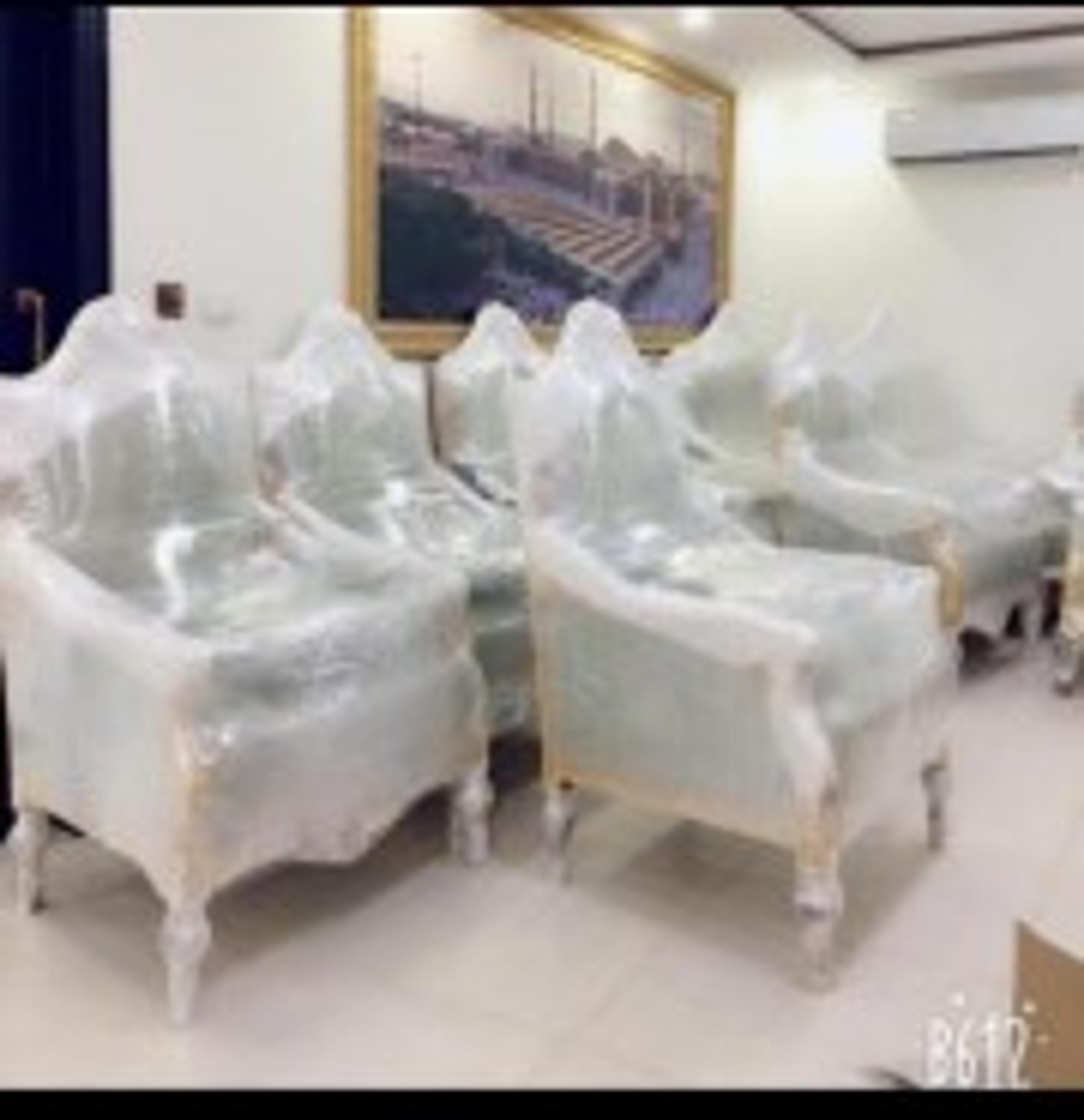 العربية