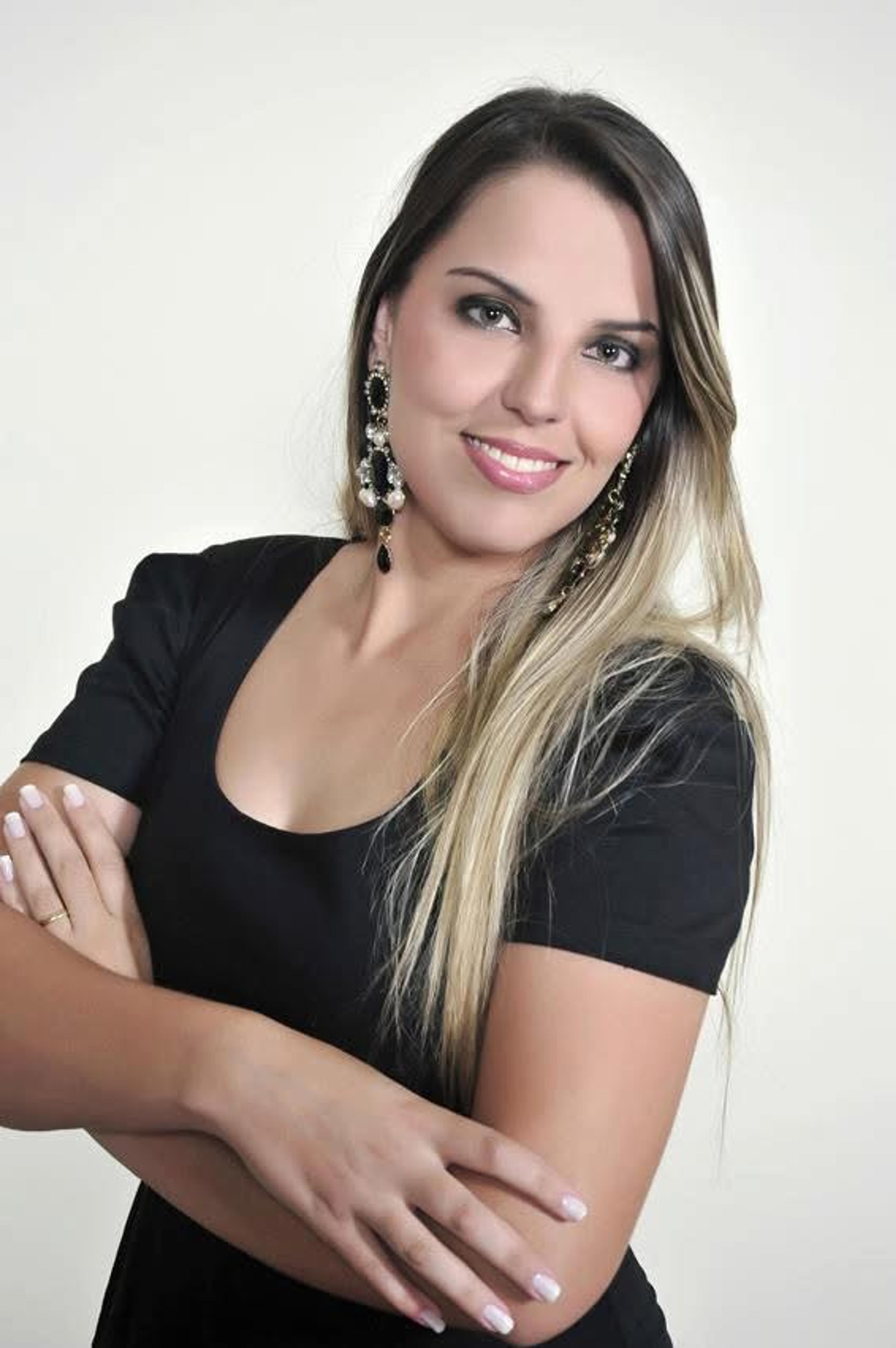 Gisely Oliveira Teles