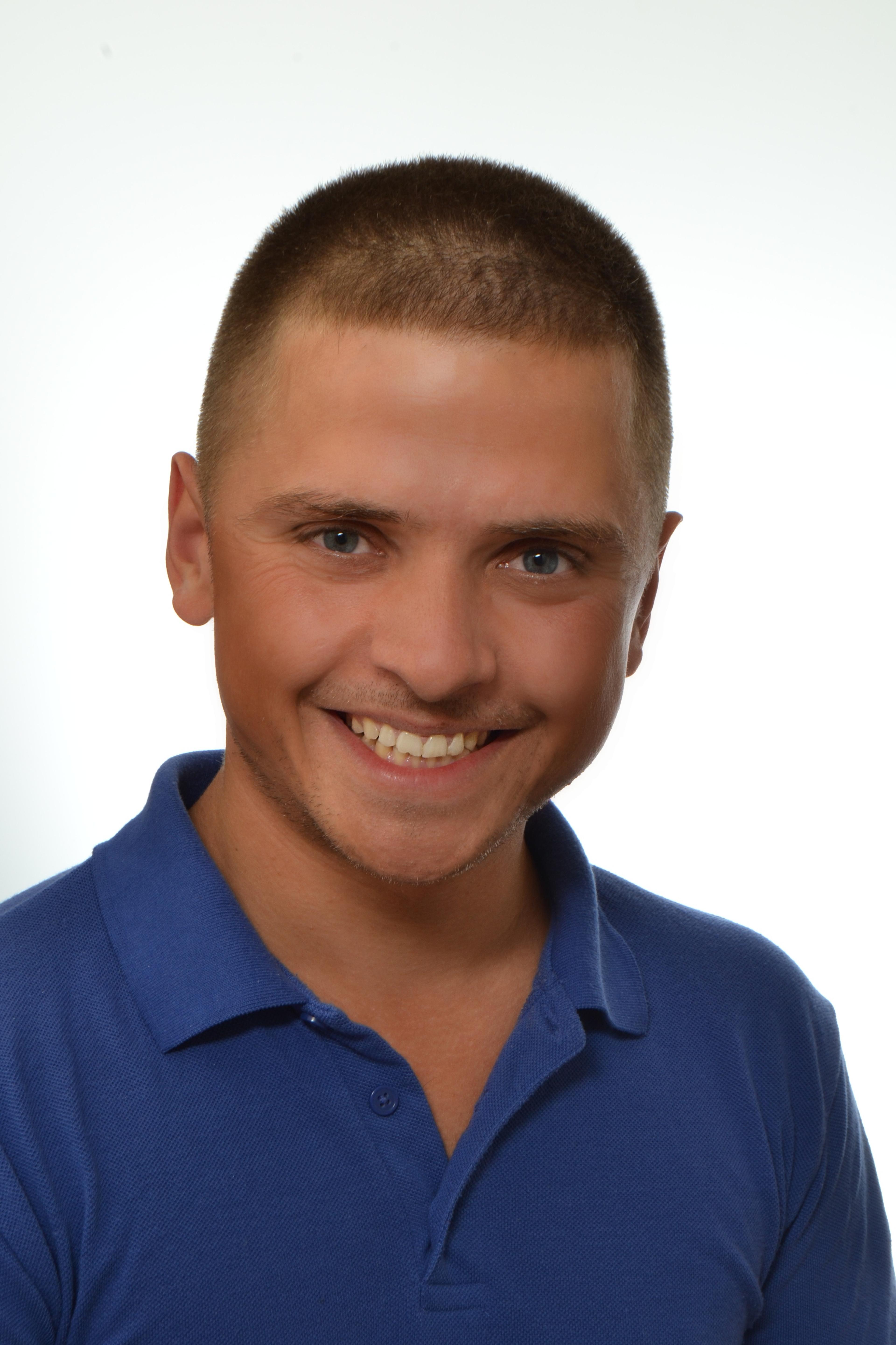 O.K. Stolarz, Ol
