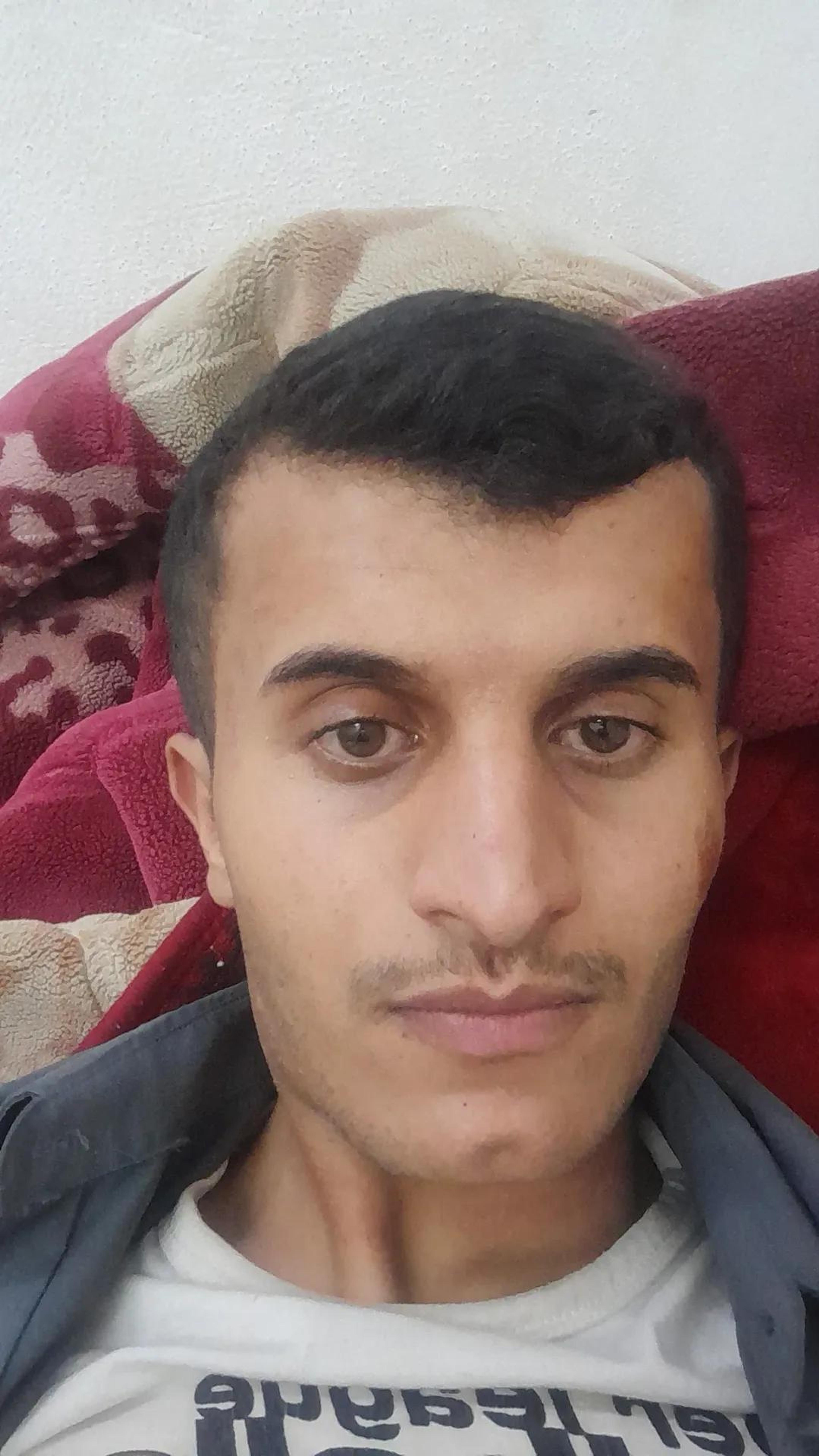 حداد مظلات وسواتر وجميع أعمال الحداده