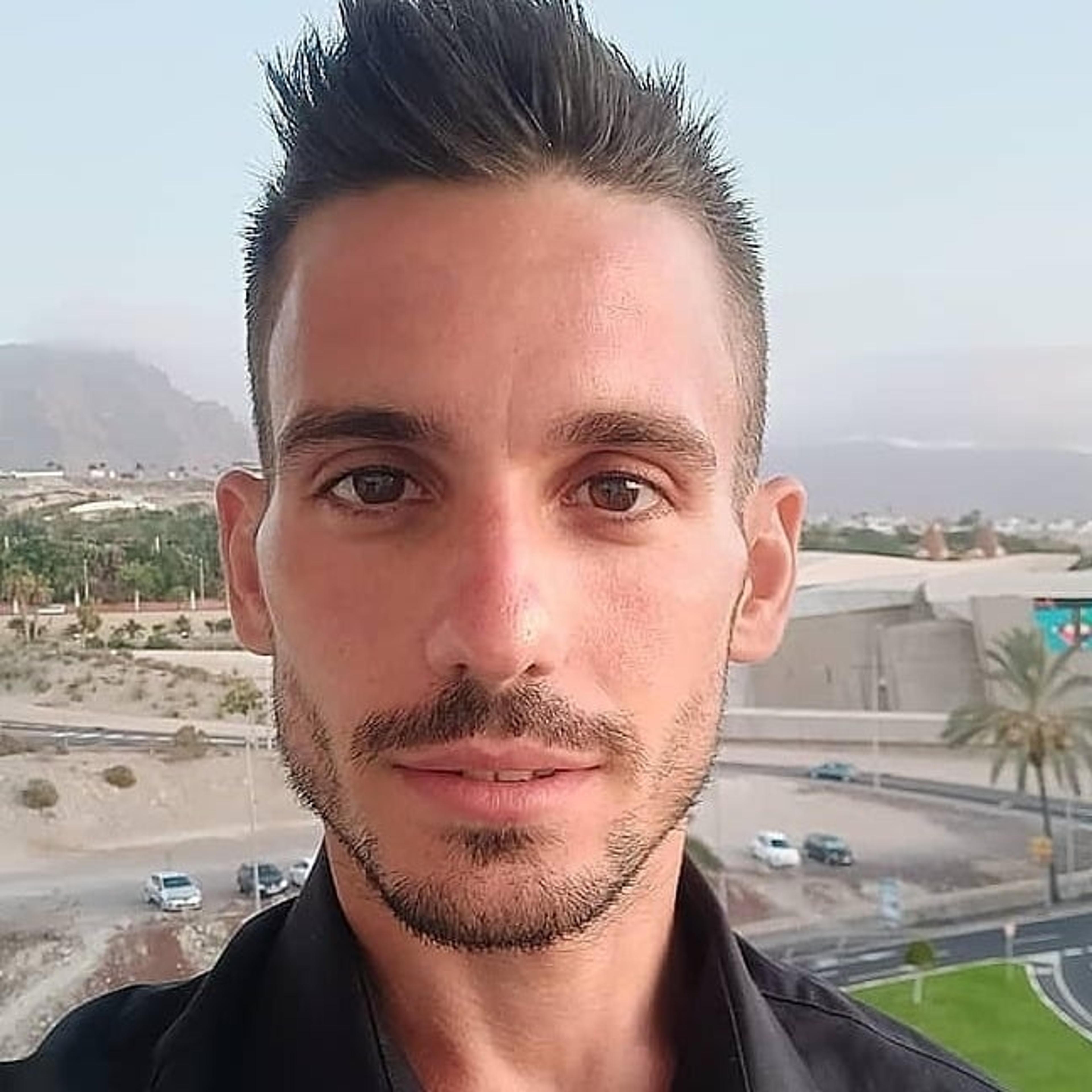 Davide Angelini