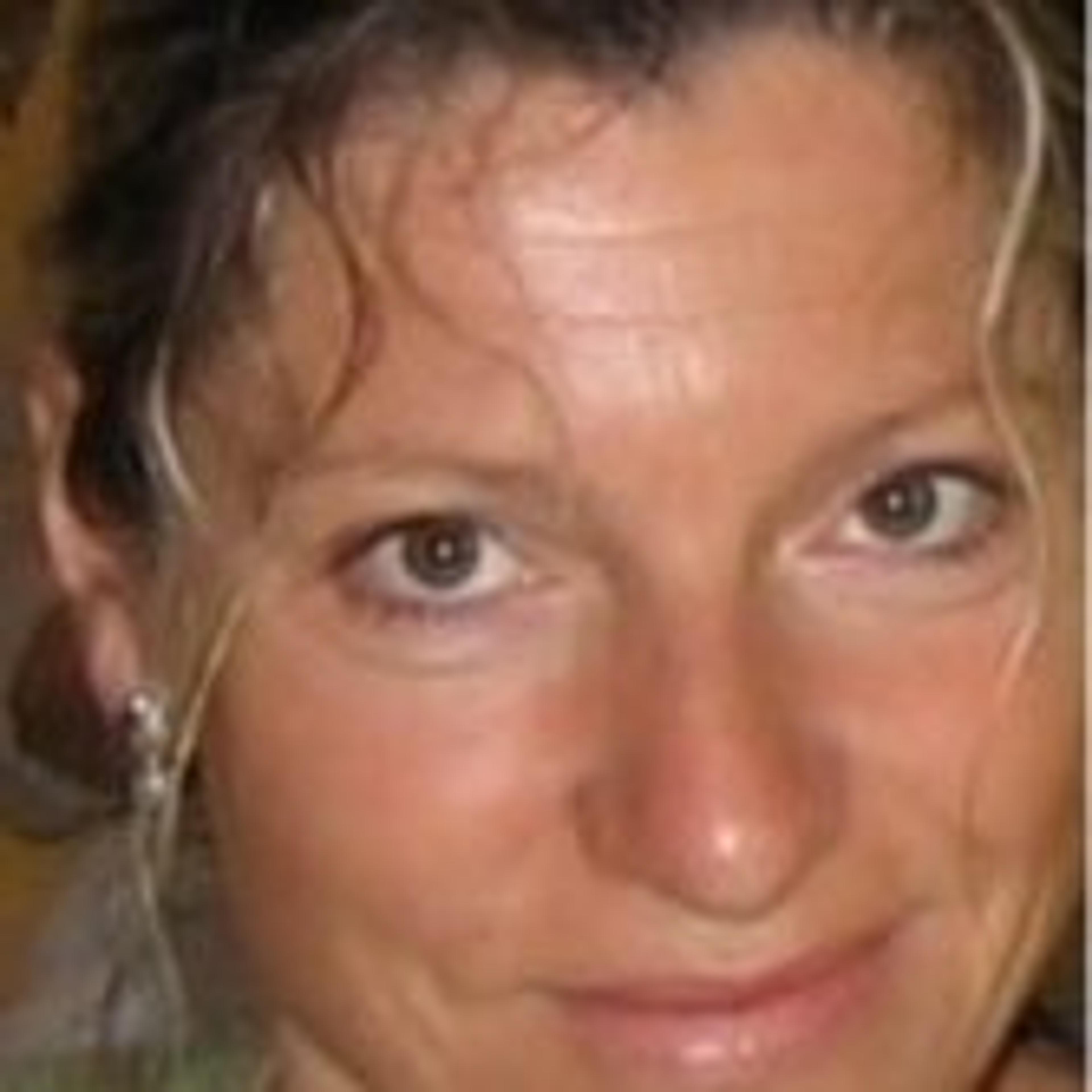Nadia Plotegher