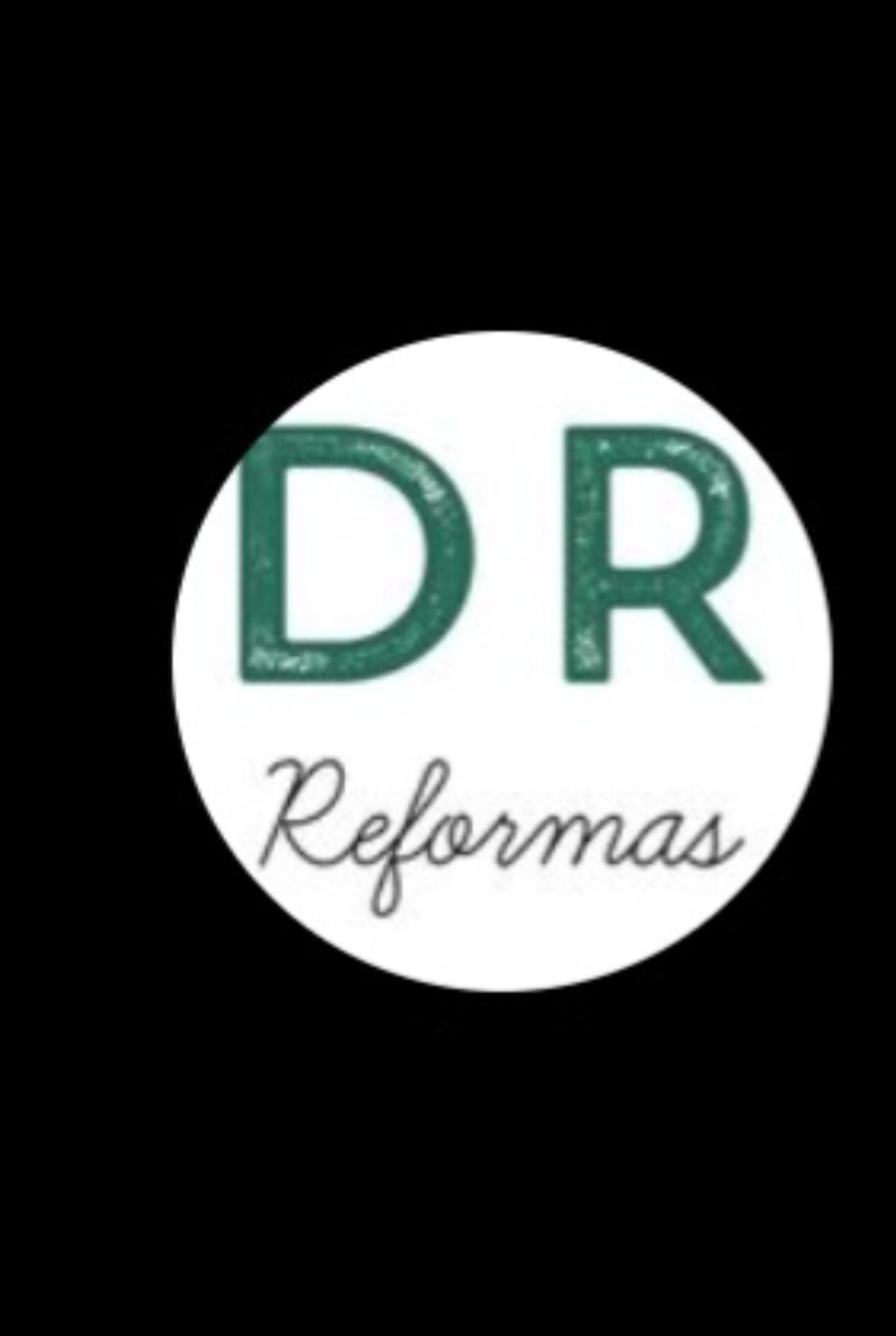 D R