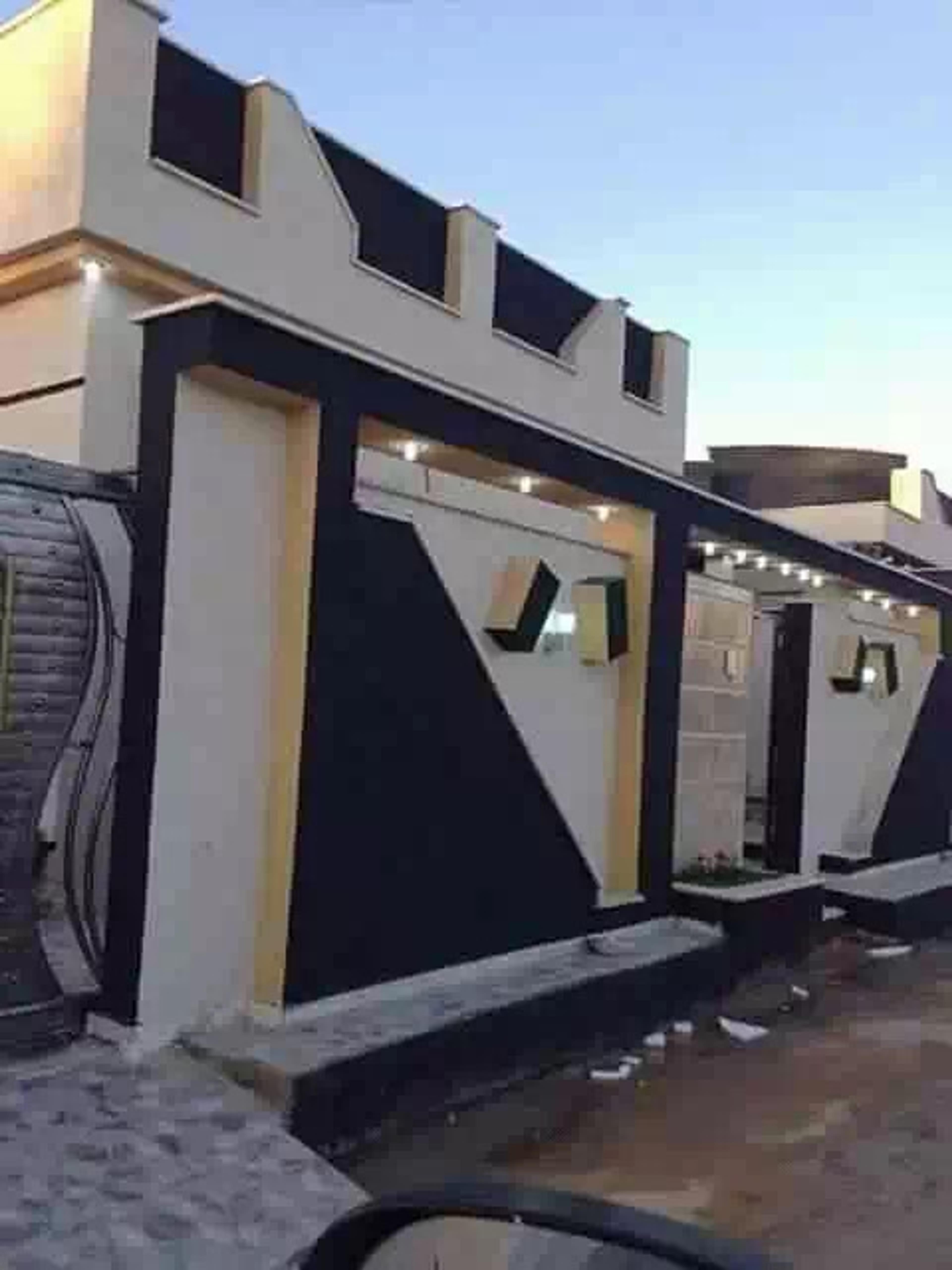 مقاول عام