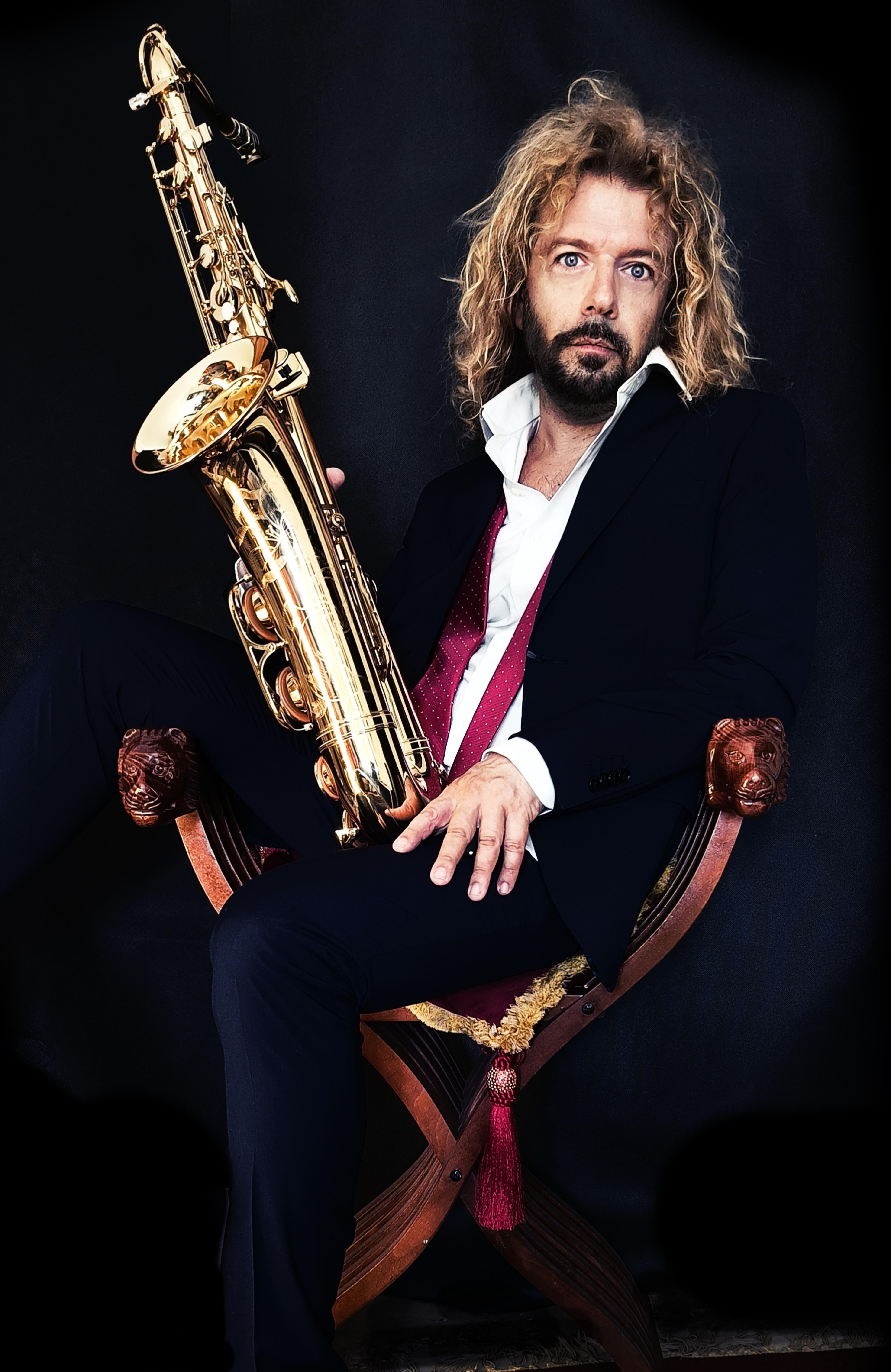 Alex Montana Sax