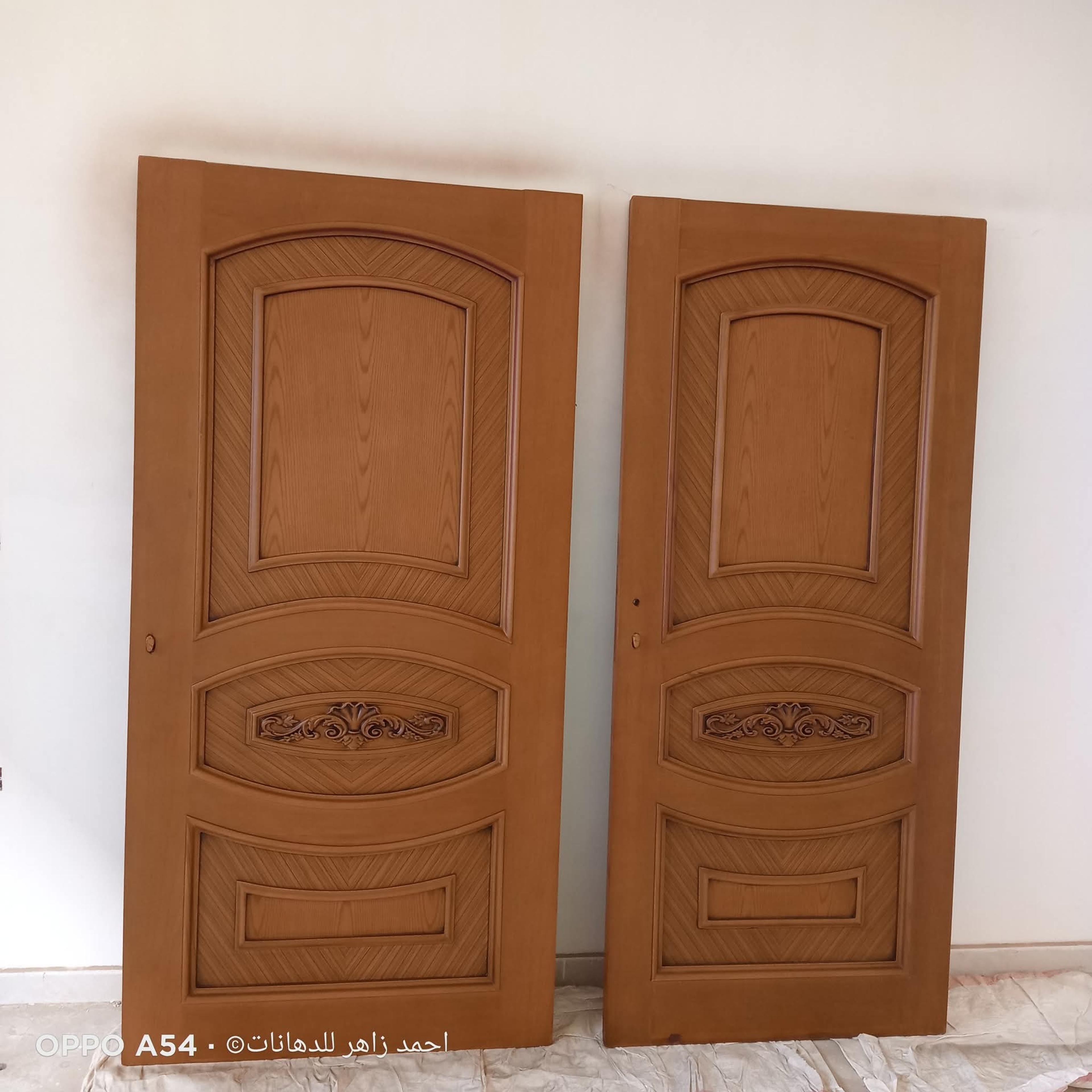 معلم دهان ابواب واثاث سفر غرف انتريهات طاولات مطابخ و ديكورات