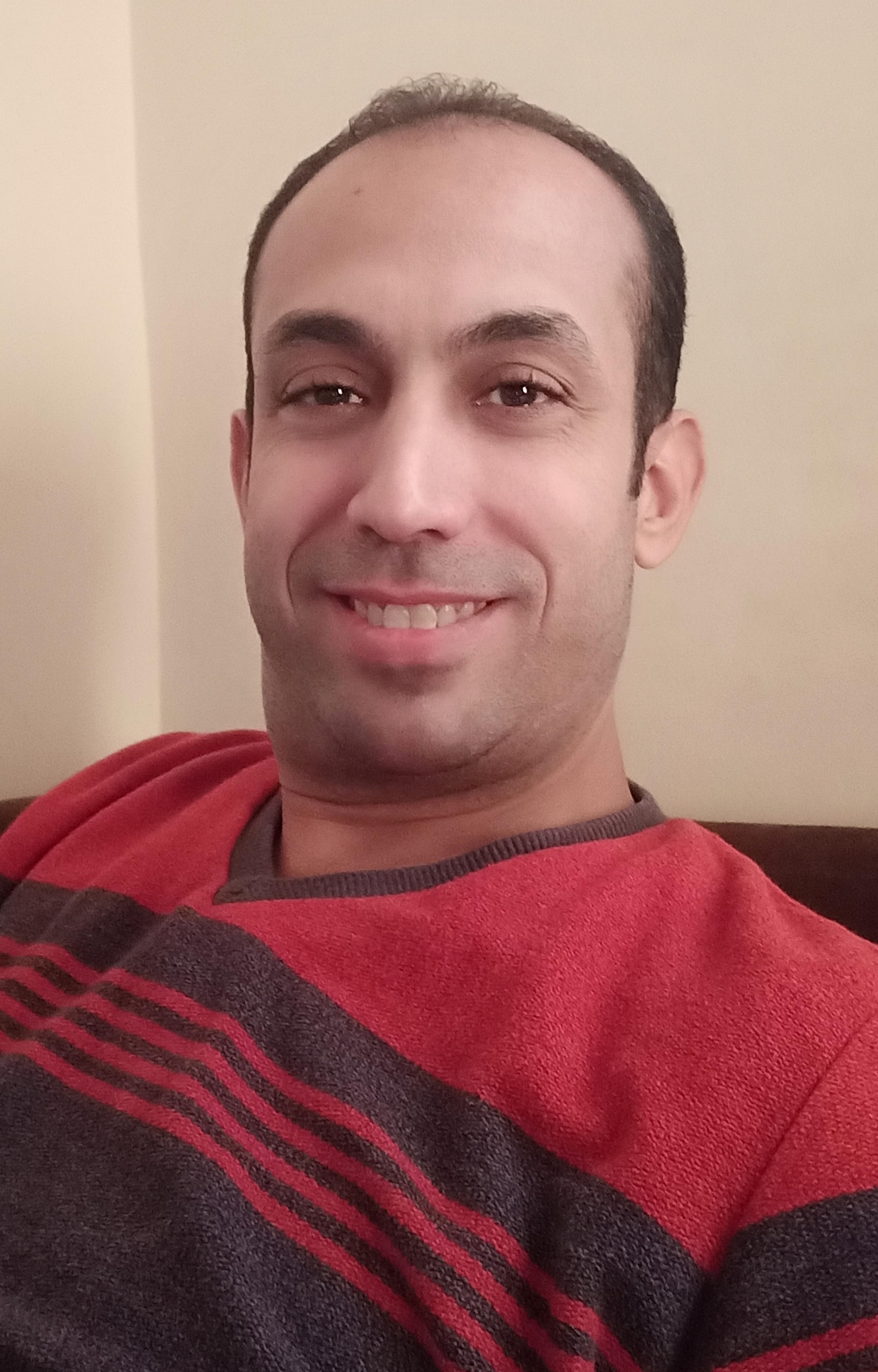 ميلاد عوض