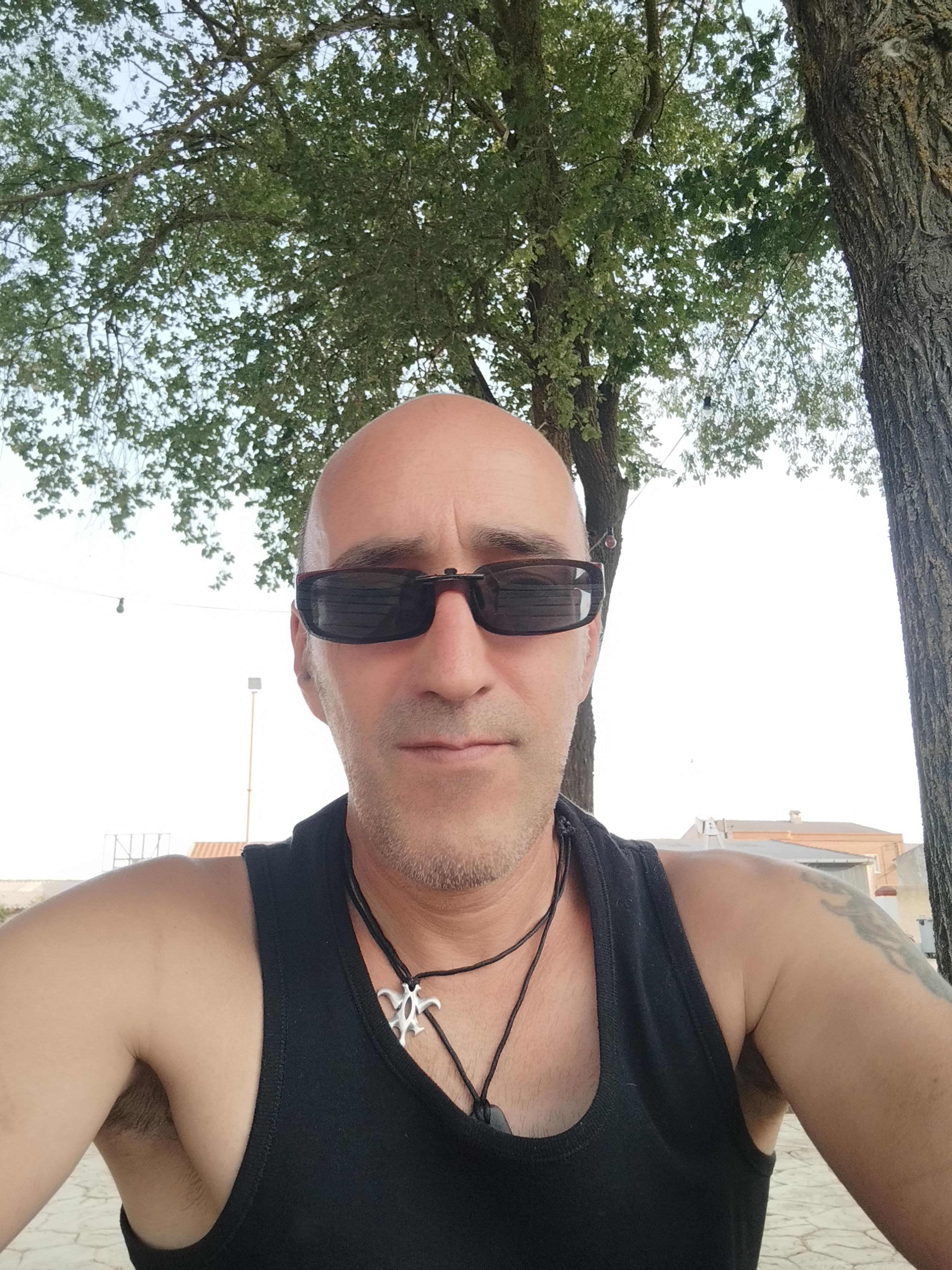 Oscar González
