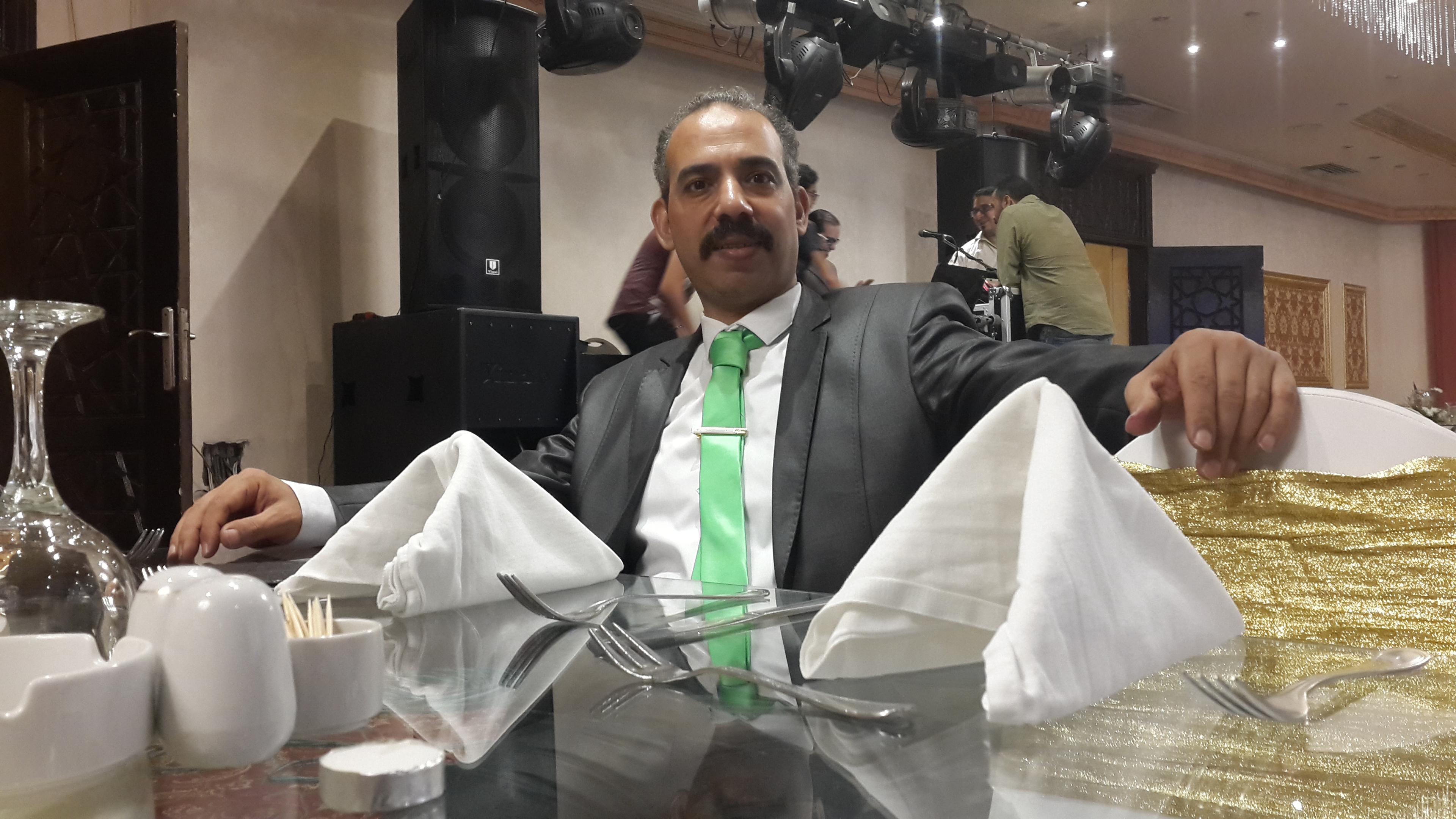 نبيل محمود