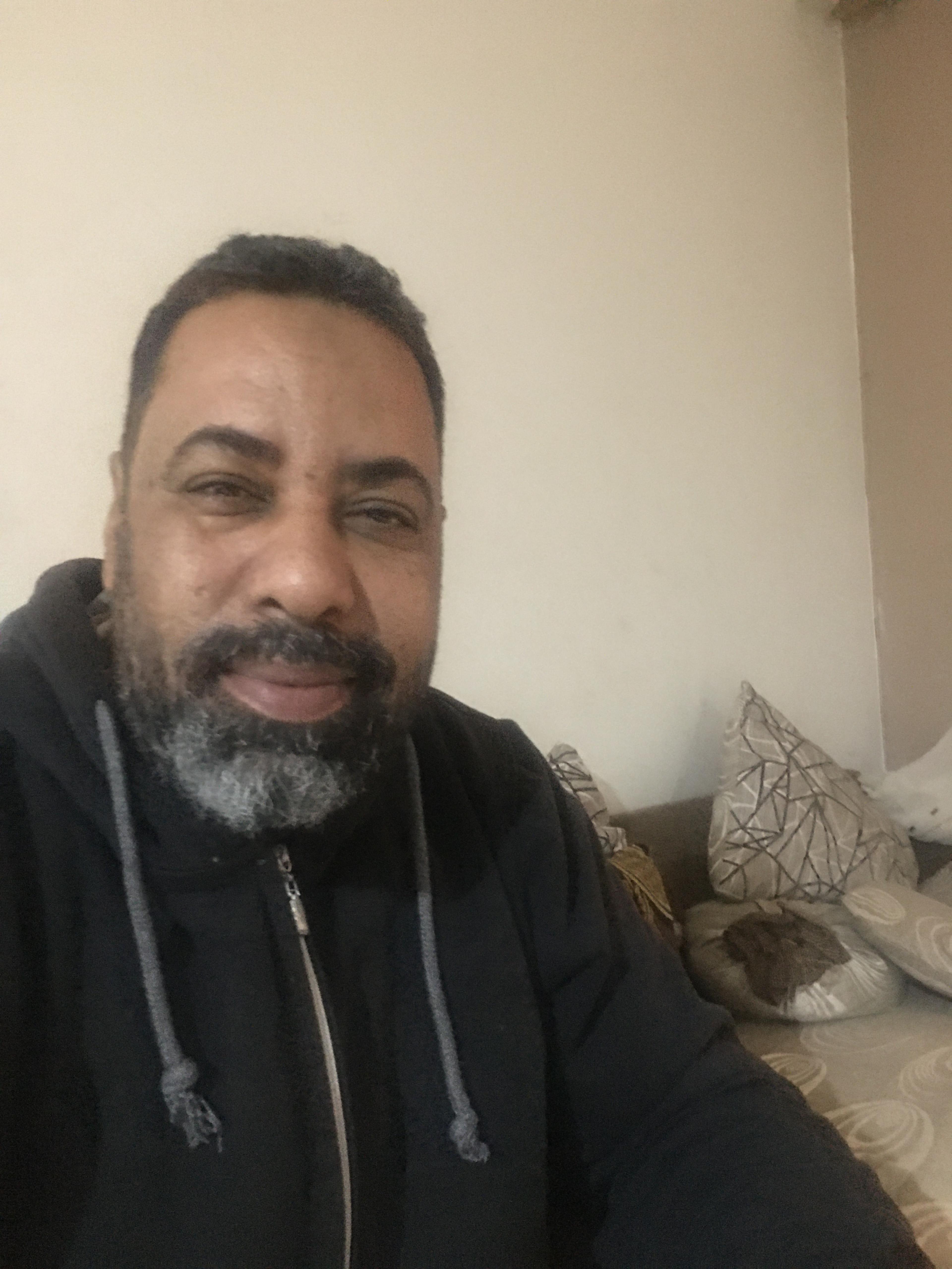 وحيد هلال آبو العز Helal