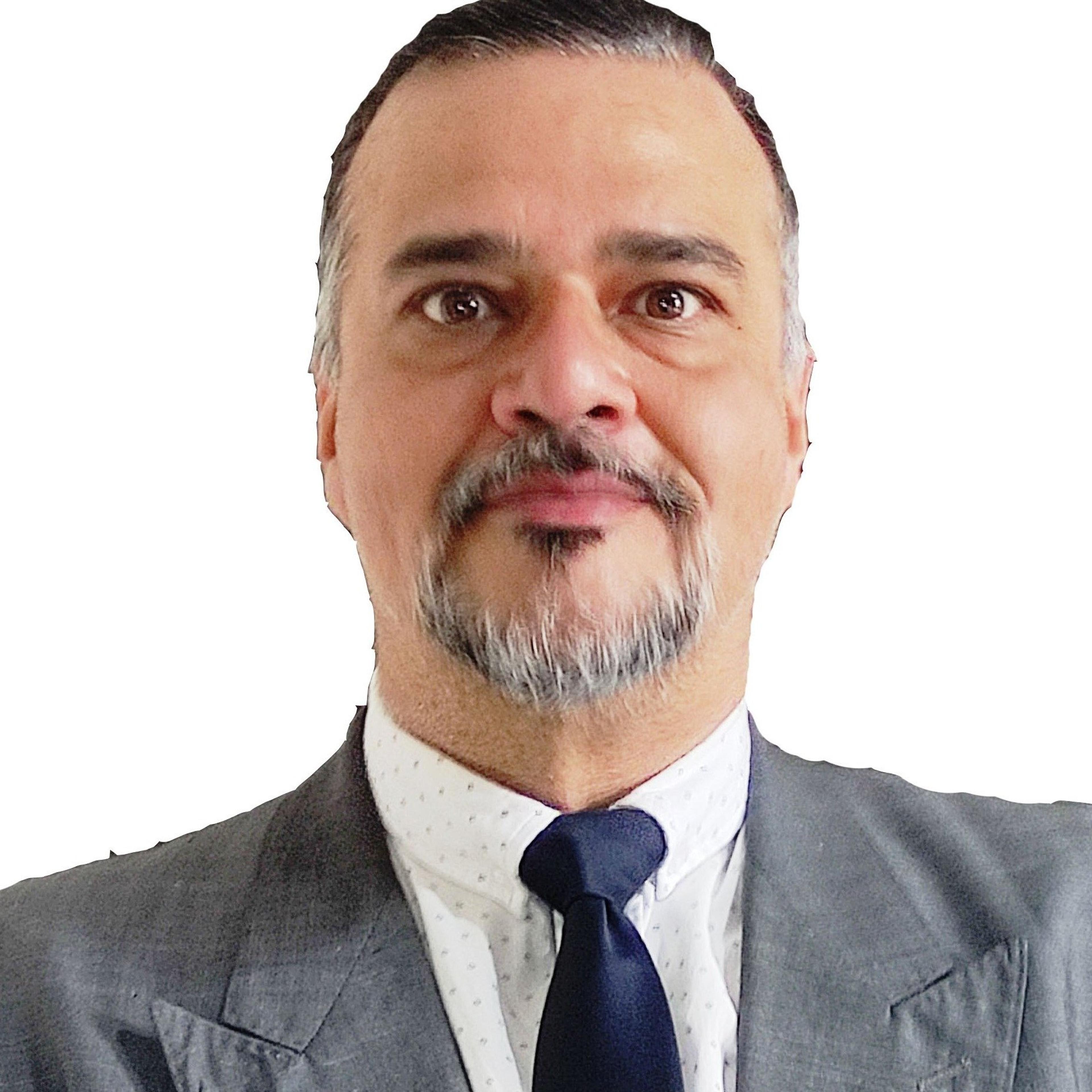 PABLO MOLINA