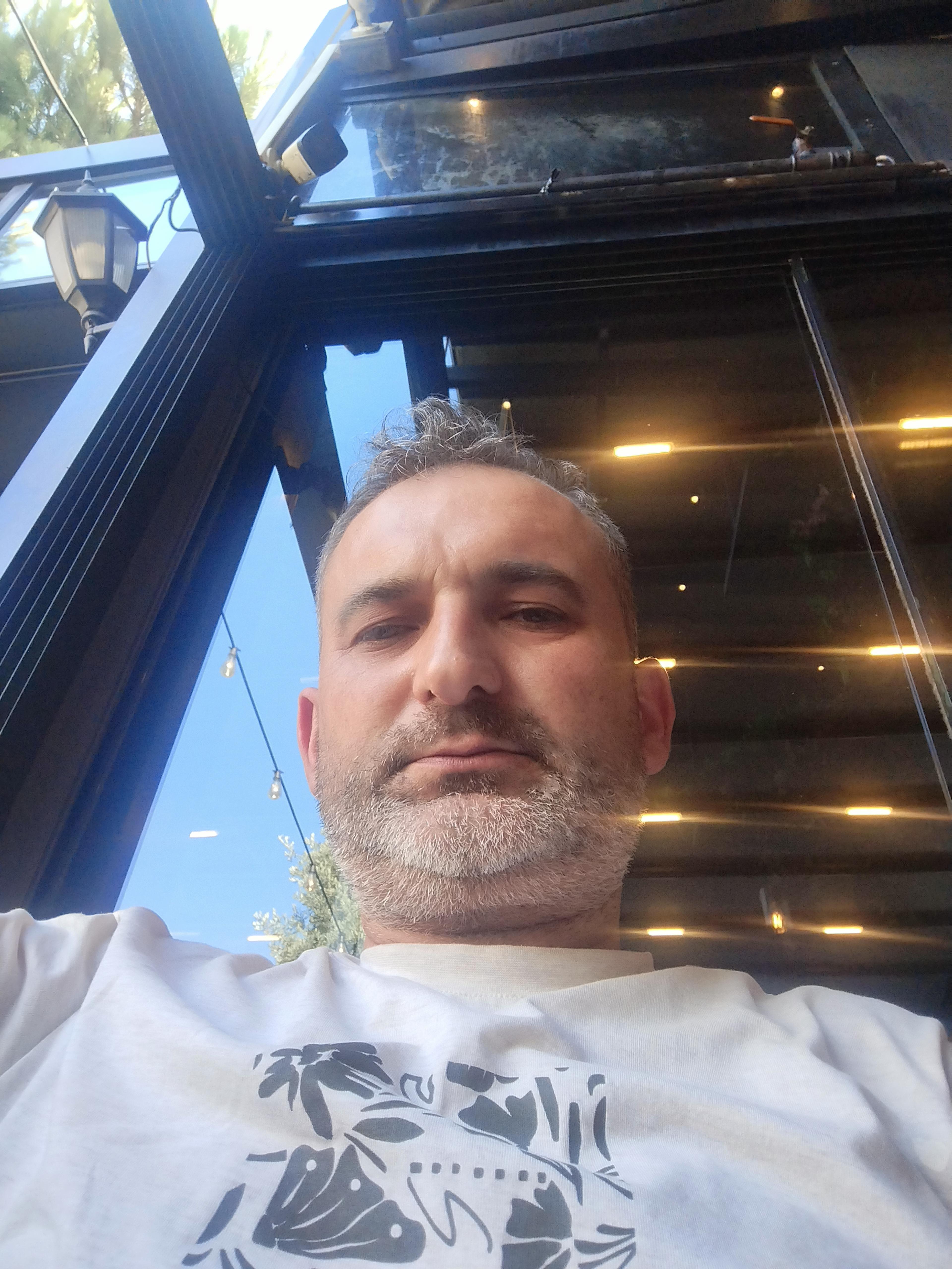 Necdet Sesen